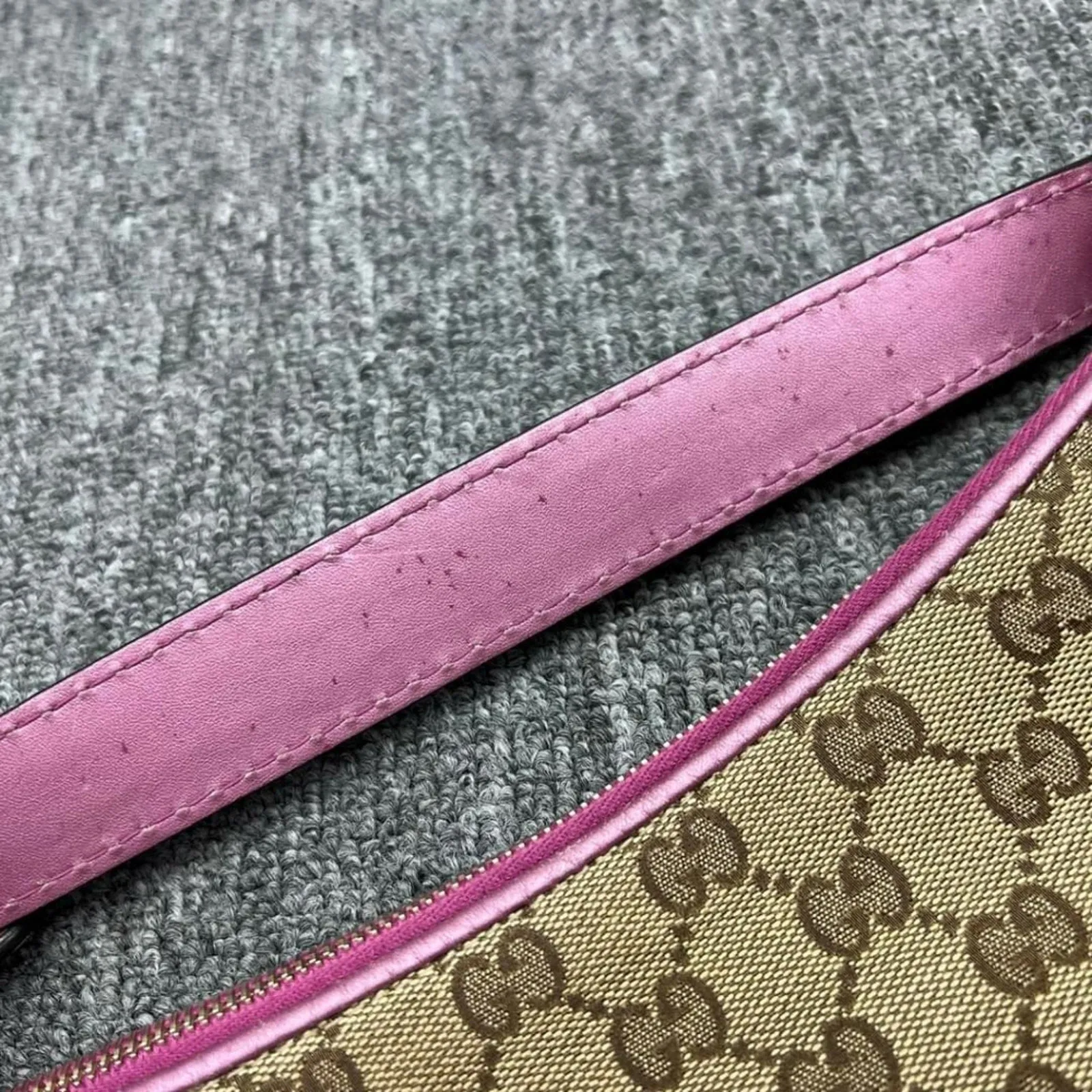 100% Authentic Gucci GG Bree Leather Tote Bag
