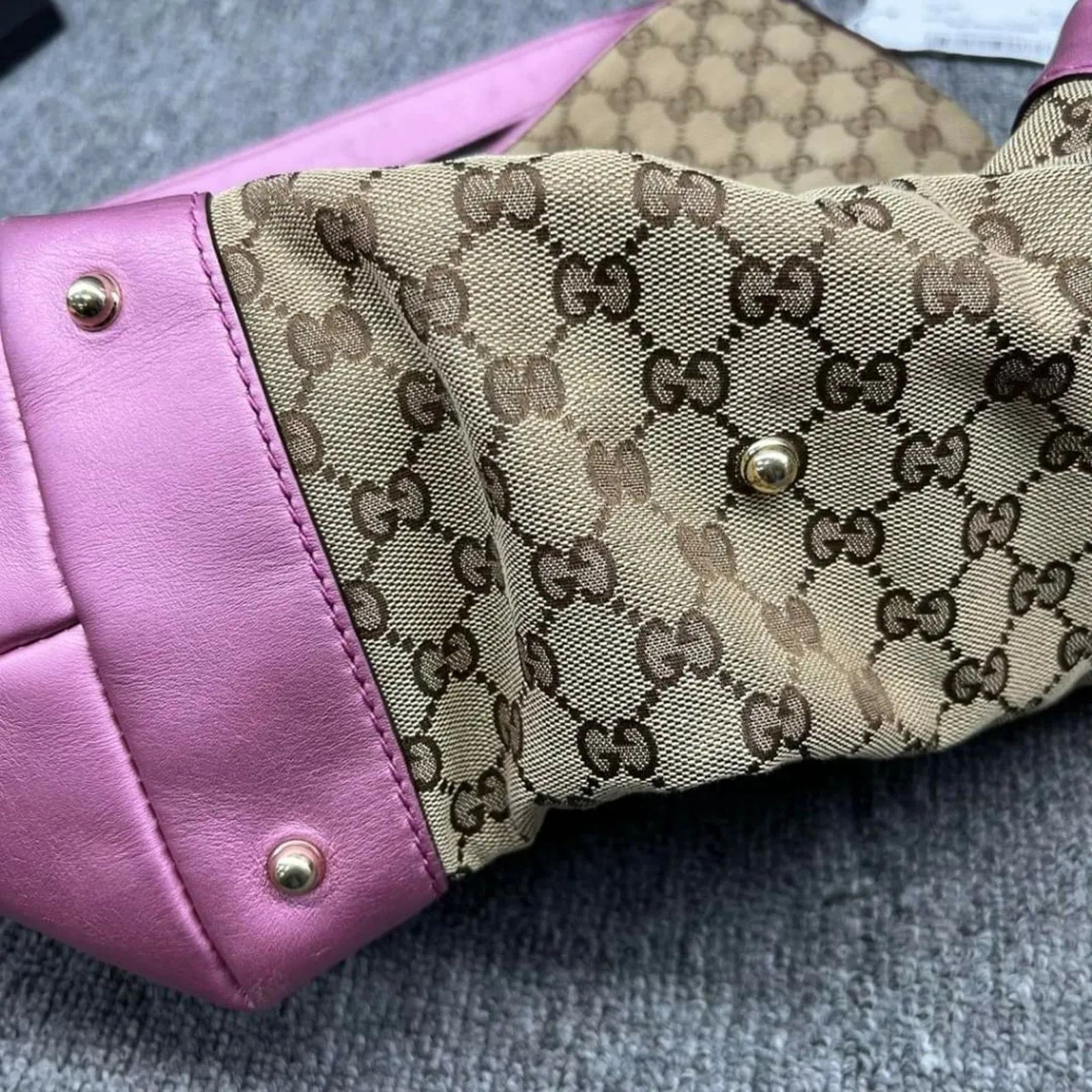 100% Authentic Gucci GG Bree Leather Tote Bag