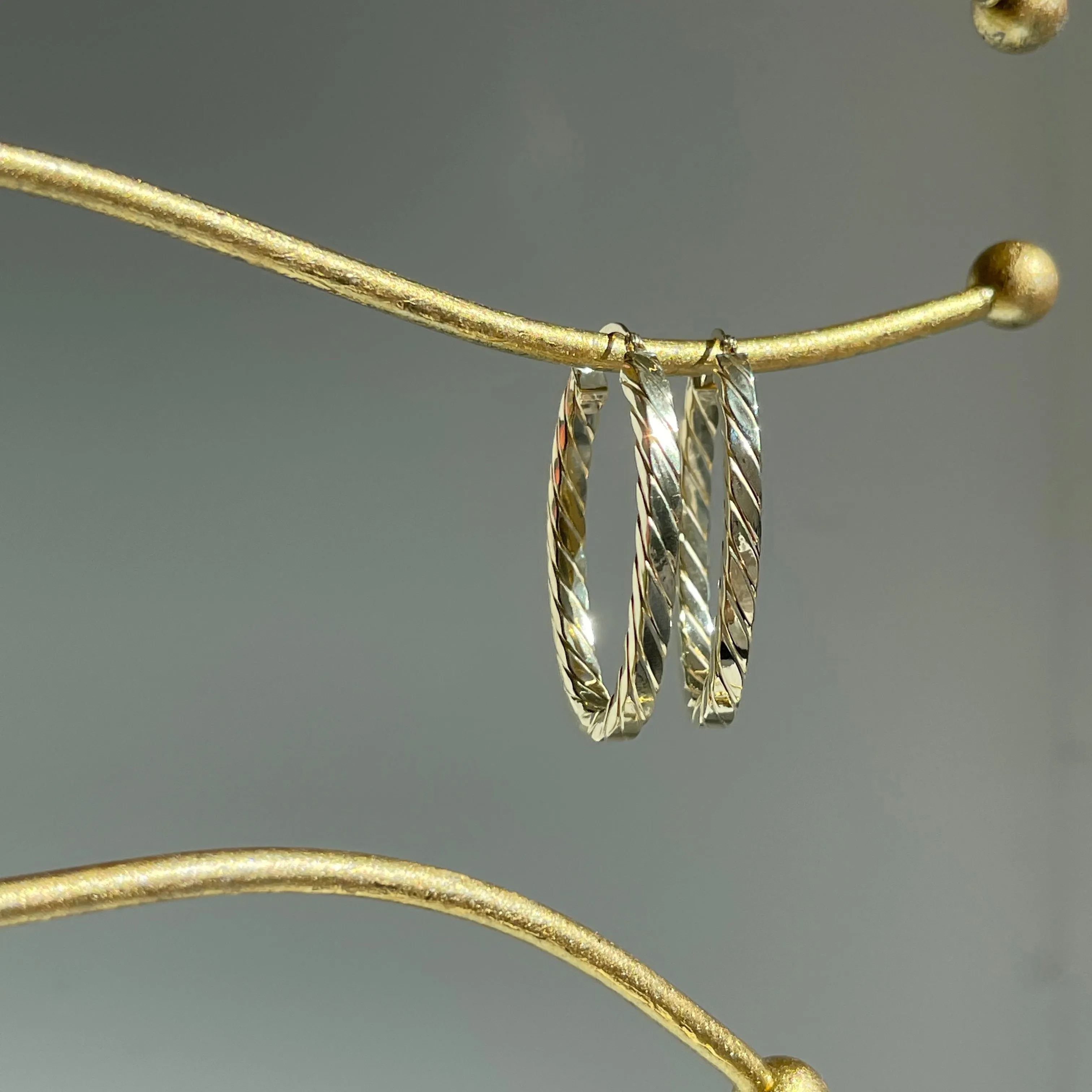 14KT Yellow Gold Oval Twisted Hoop Earrings 37mm