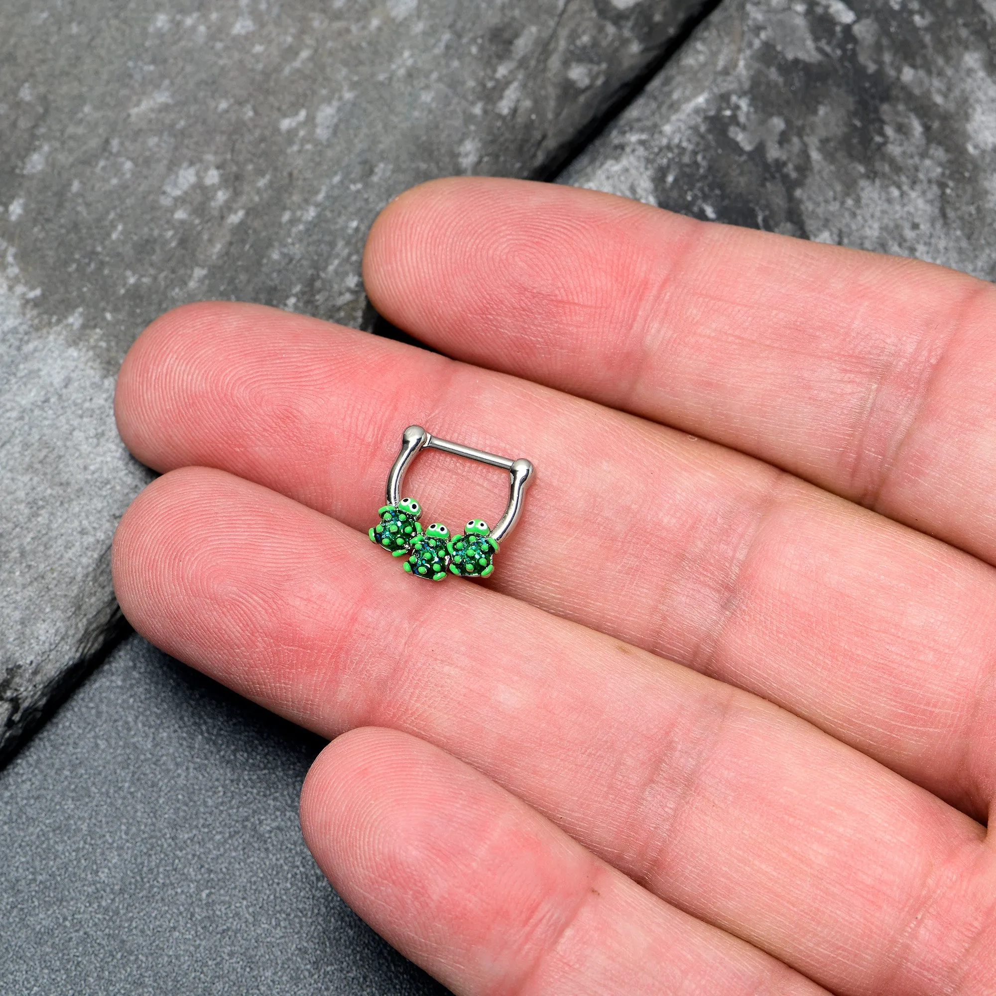 16 Gauge 5/16 Textured Turtle Trio Cartilage Clicker