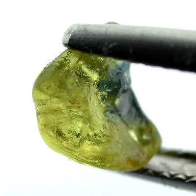 1.75 ct Certified Natural Green Sapphire
