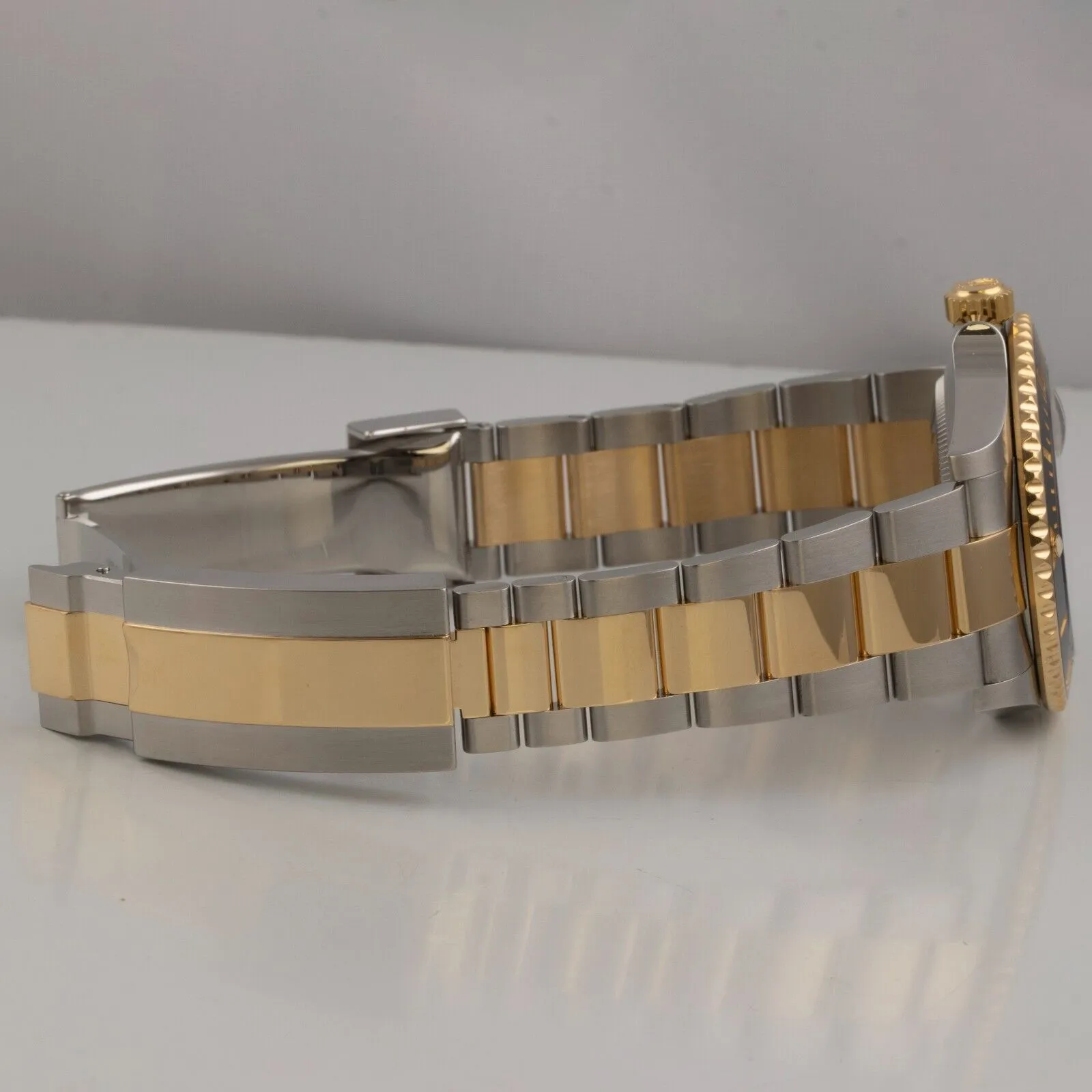 2021 Rolex Submariner 18k Gold & Stainless Steel Black 41mm 126613 LN BOX PAPERS
