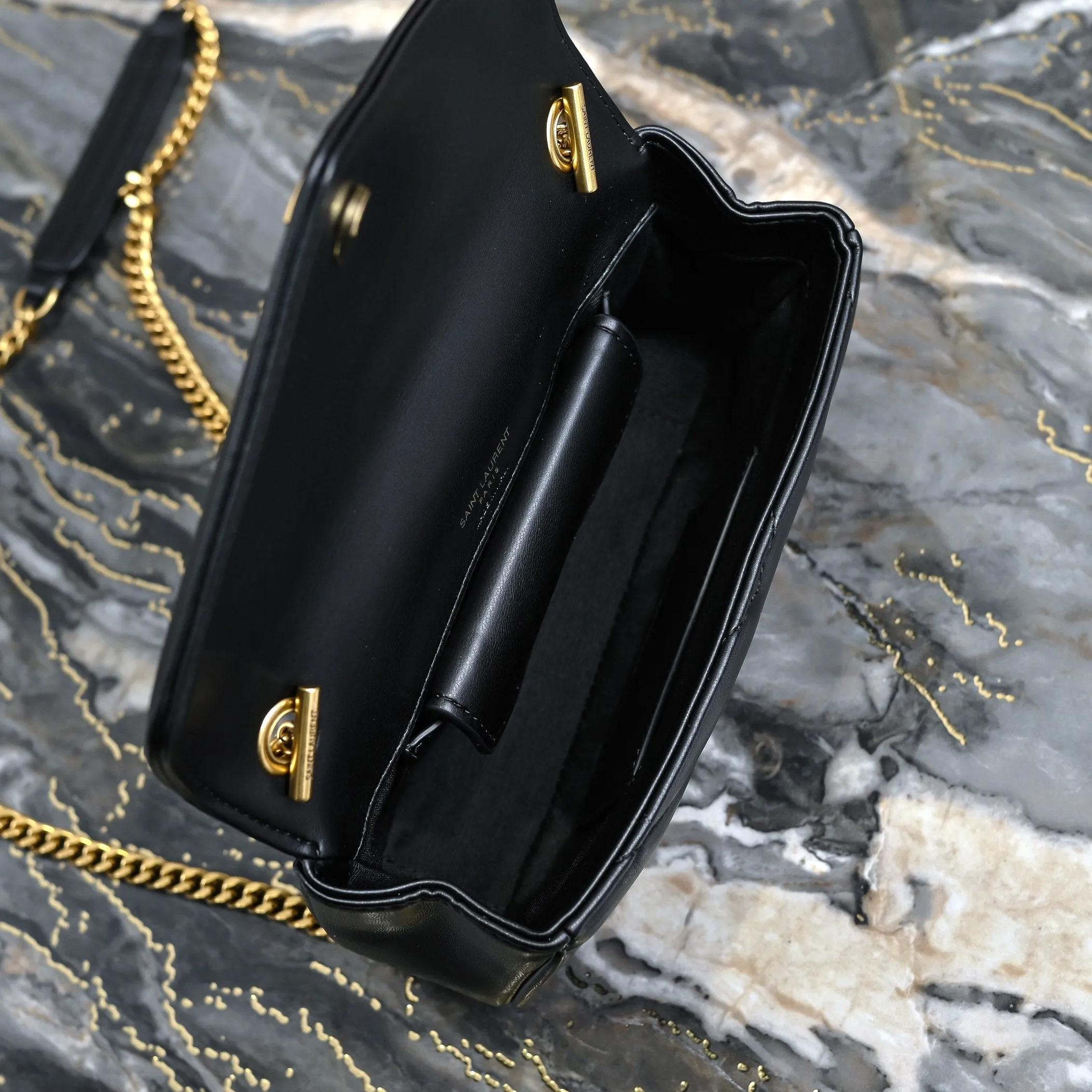 3 Size - Elegant Black Herringbone Shoulder Bag