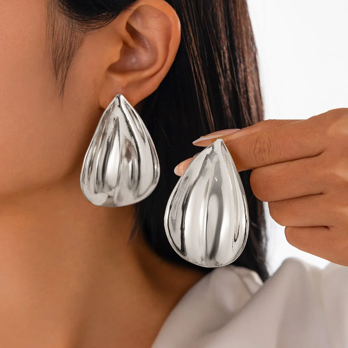 Abstract Gold Silver Tone Textured Waterdrop Earrings
