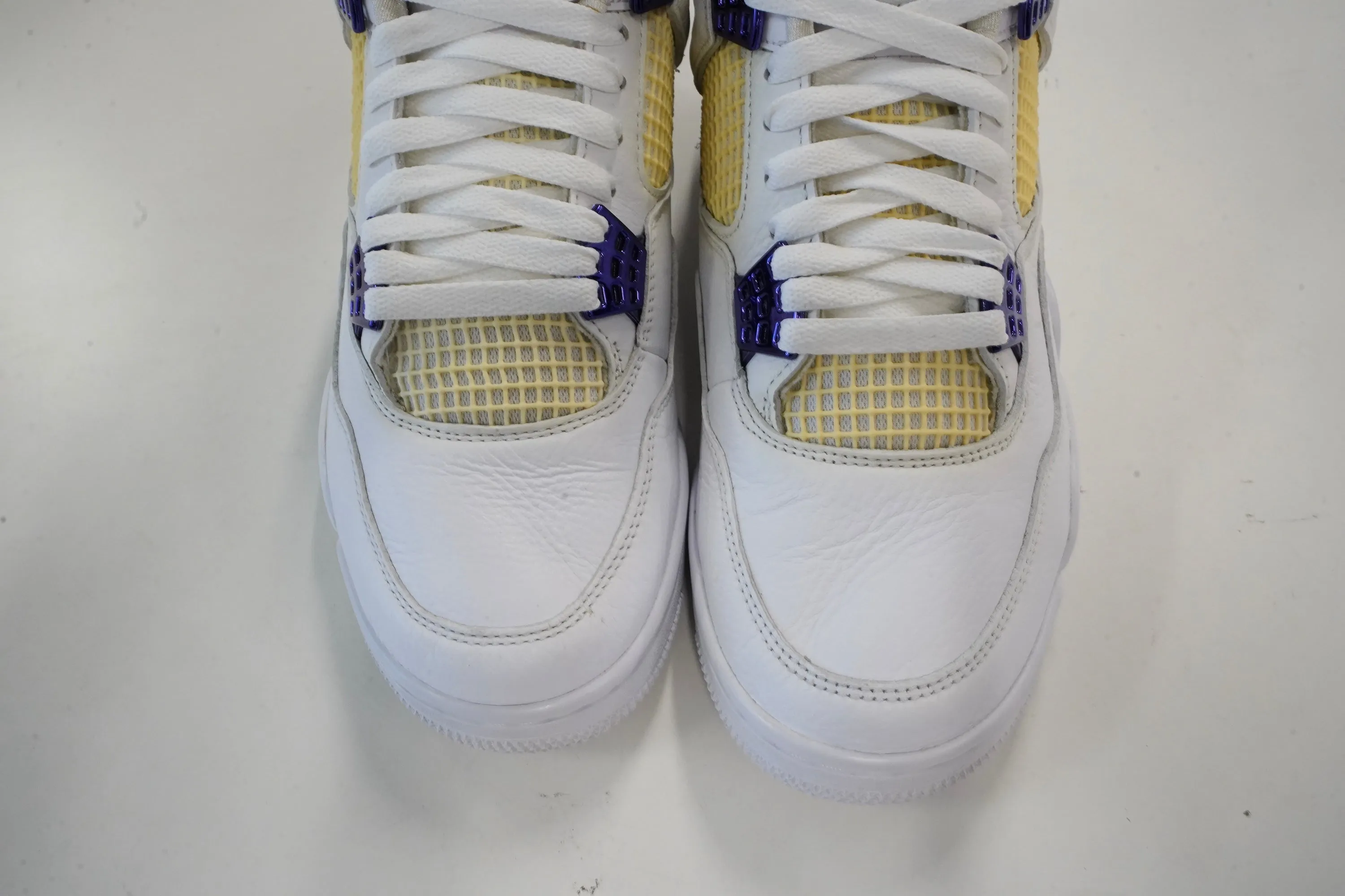 Air Jordan 4 Retro Metallic Purple