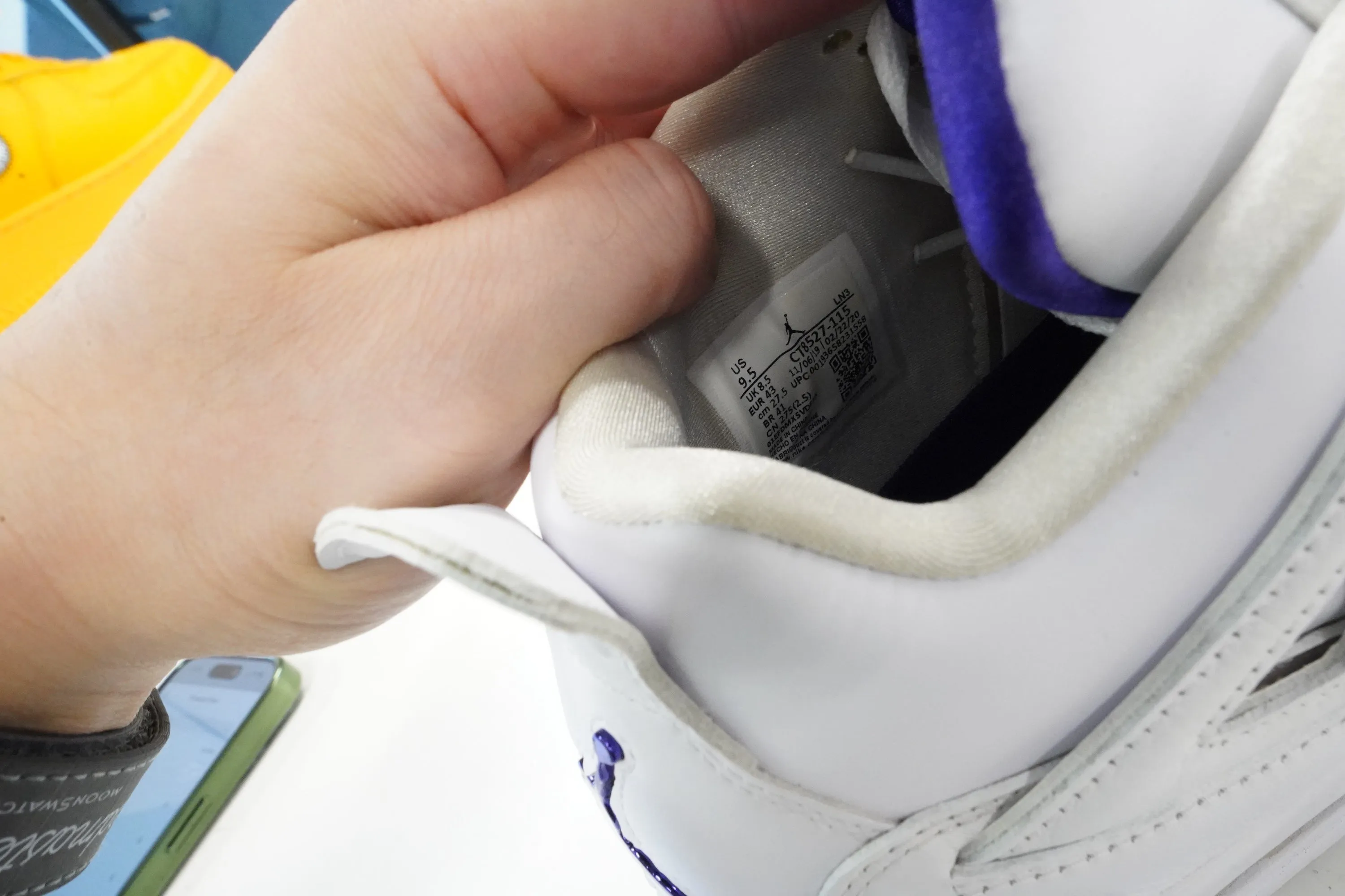 Air Jordan 4 Retro Metallic Purple