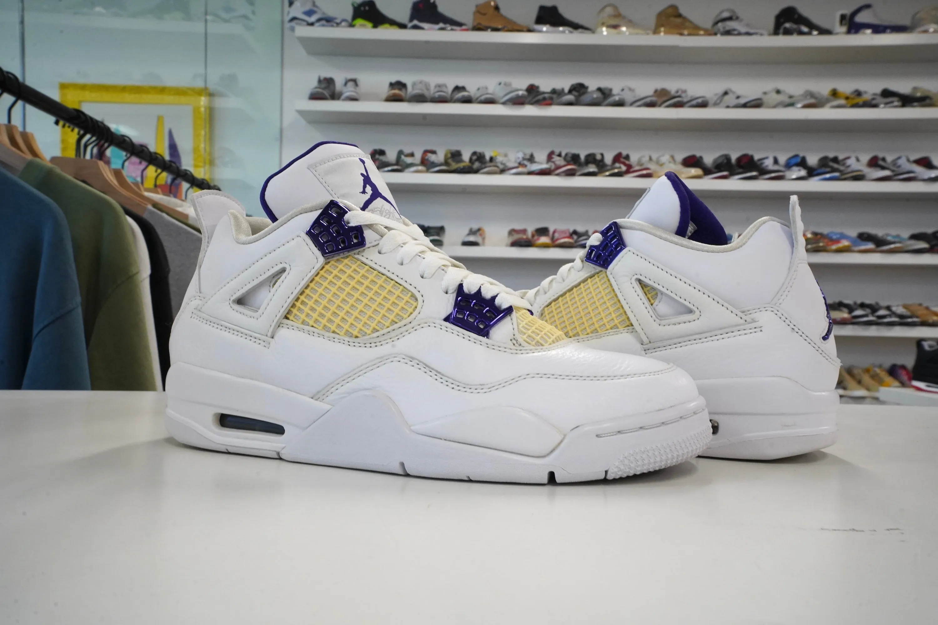 Air Jordan 4 Retro Metallic Purple