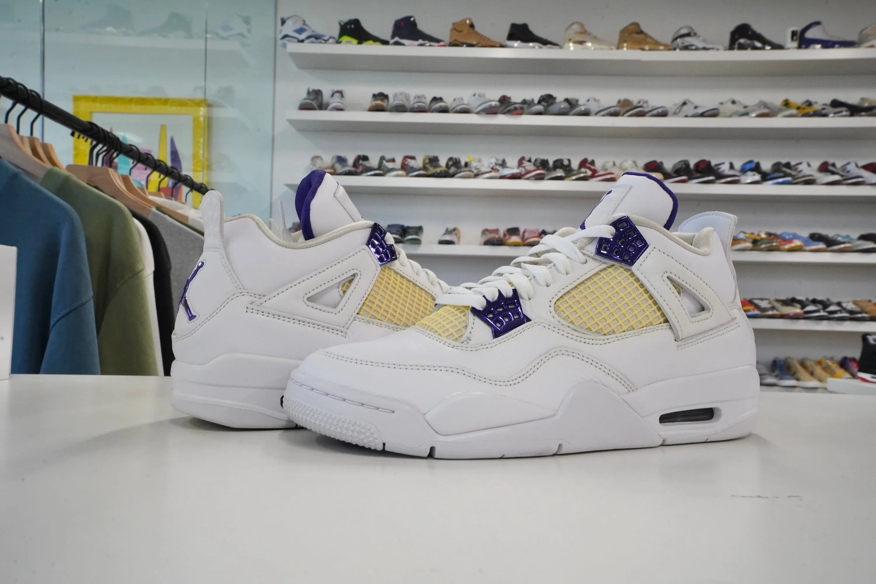 Air Jordan 4 Retro Metallic Purple
