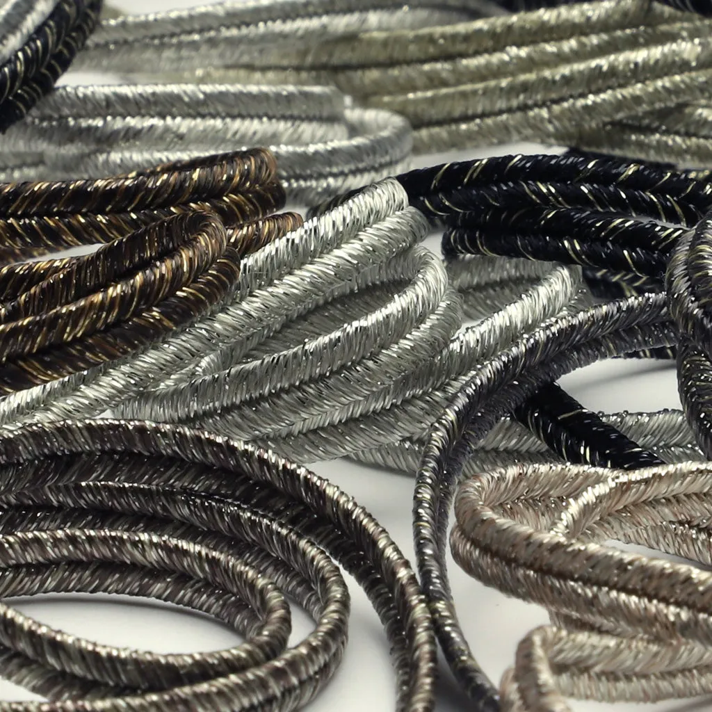 Antique Metallic Trimming Braid #10 Black Gold