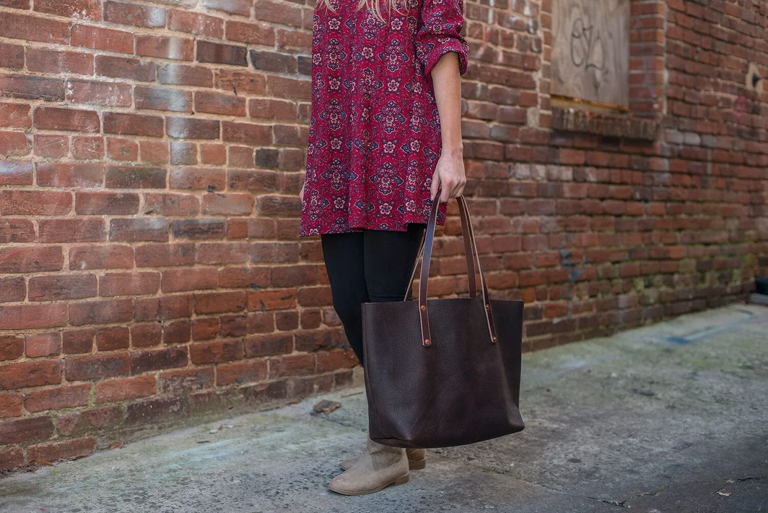AVERY LEATHER TOTE BAG - LARGE - MOCHA