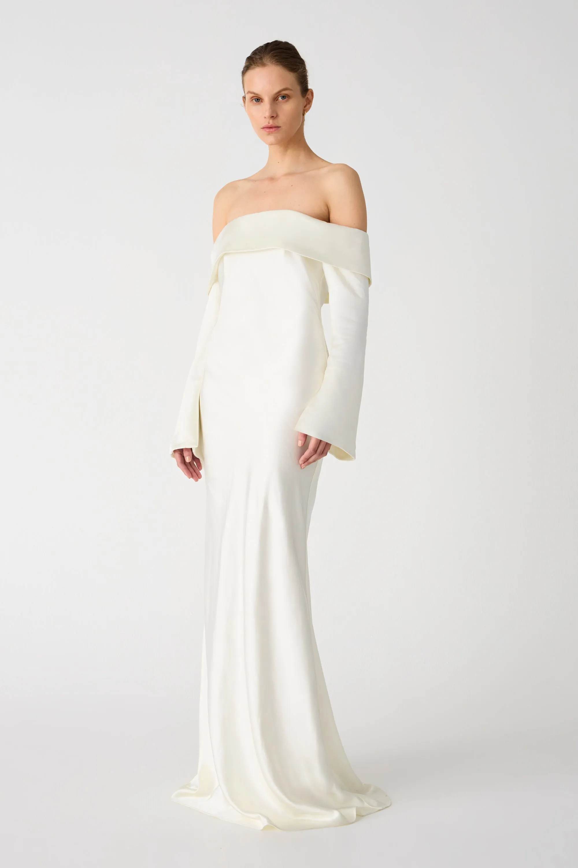 BIANCA GLOSS SATIN GOWN