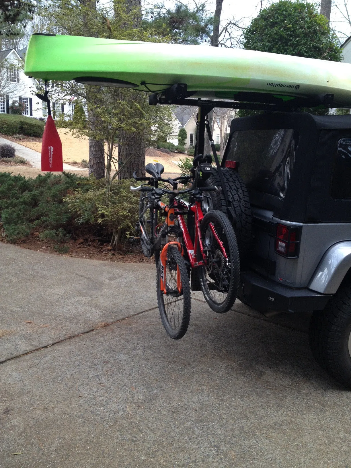 Bicycle carrying attachment