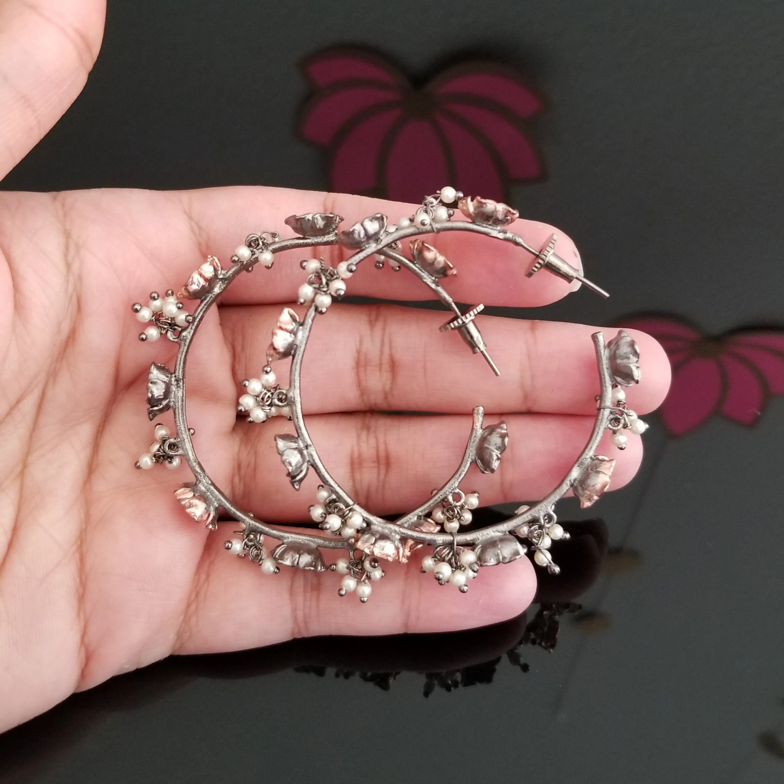 Big Hoop Earrings With Dual Finish 1721
