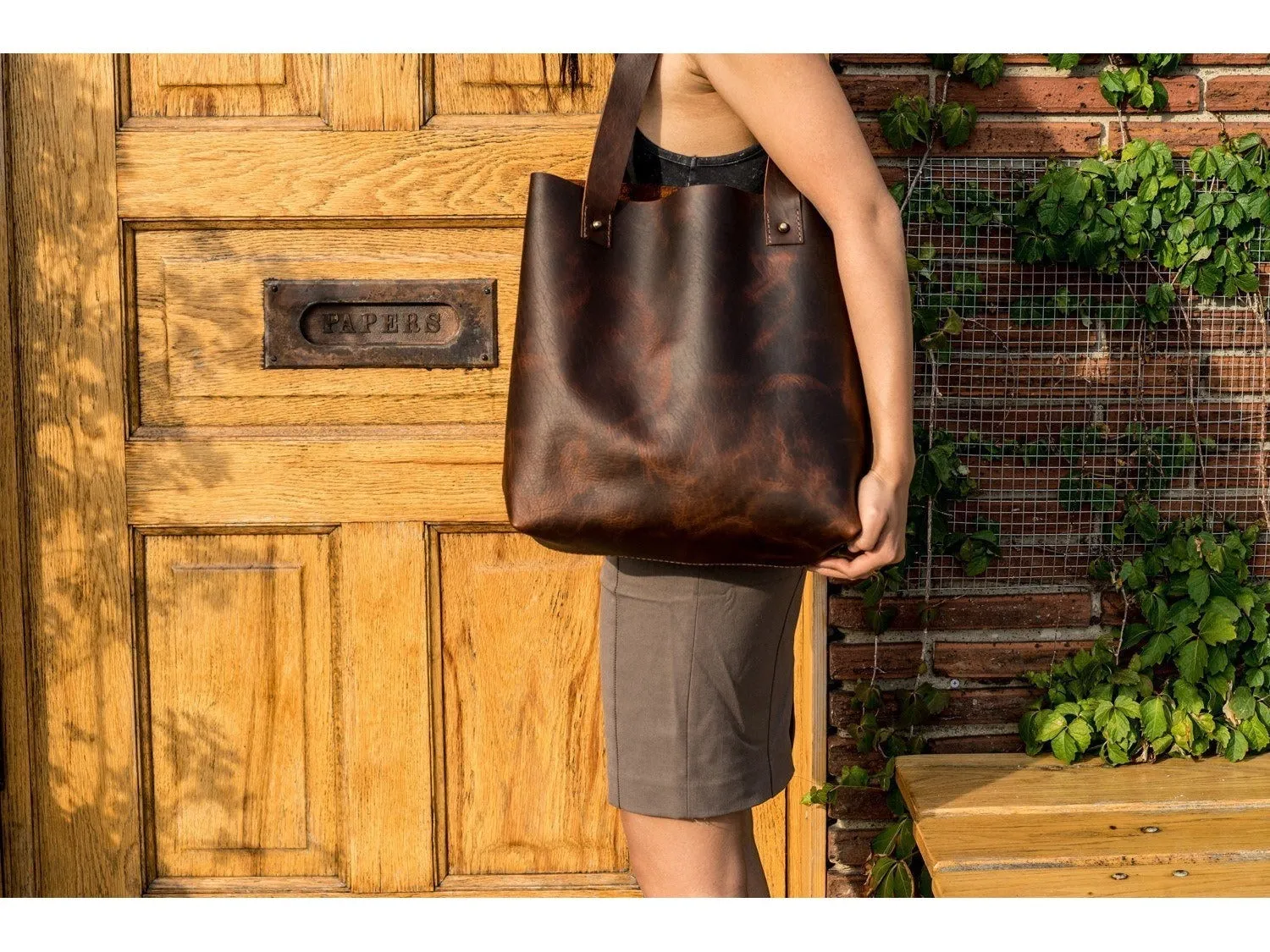 BISON COLUMBUS TOTE