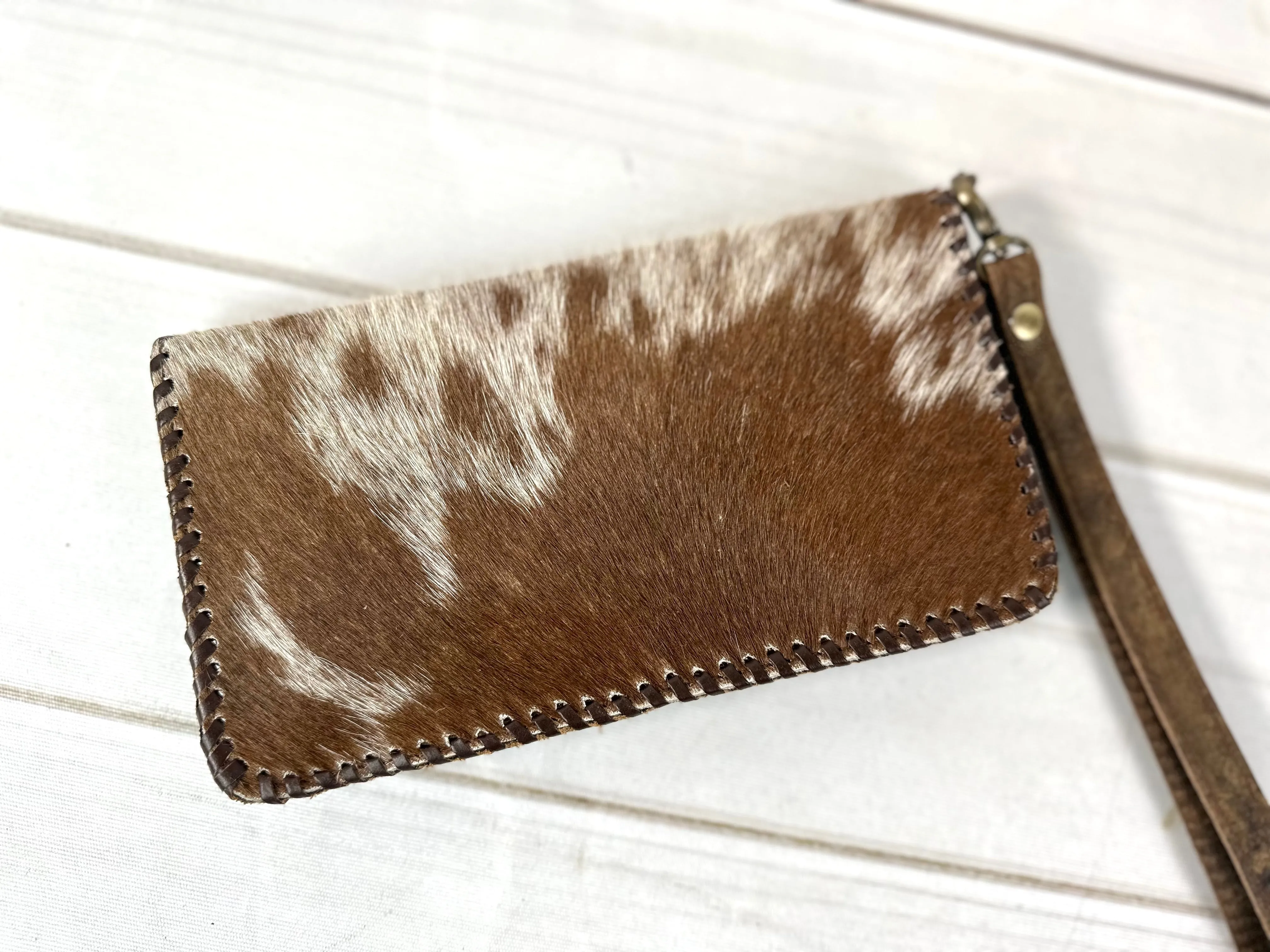 Brown Cowhide Whipstitch Leather Outer Wallet