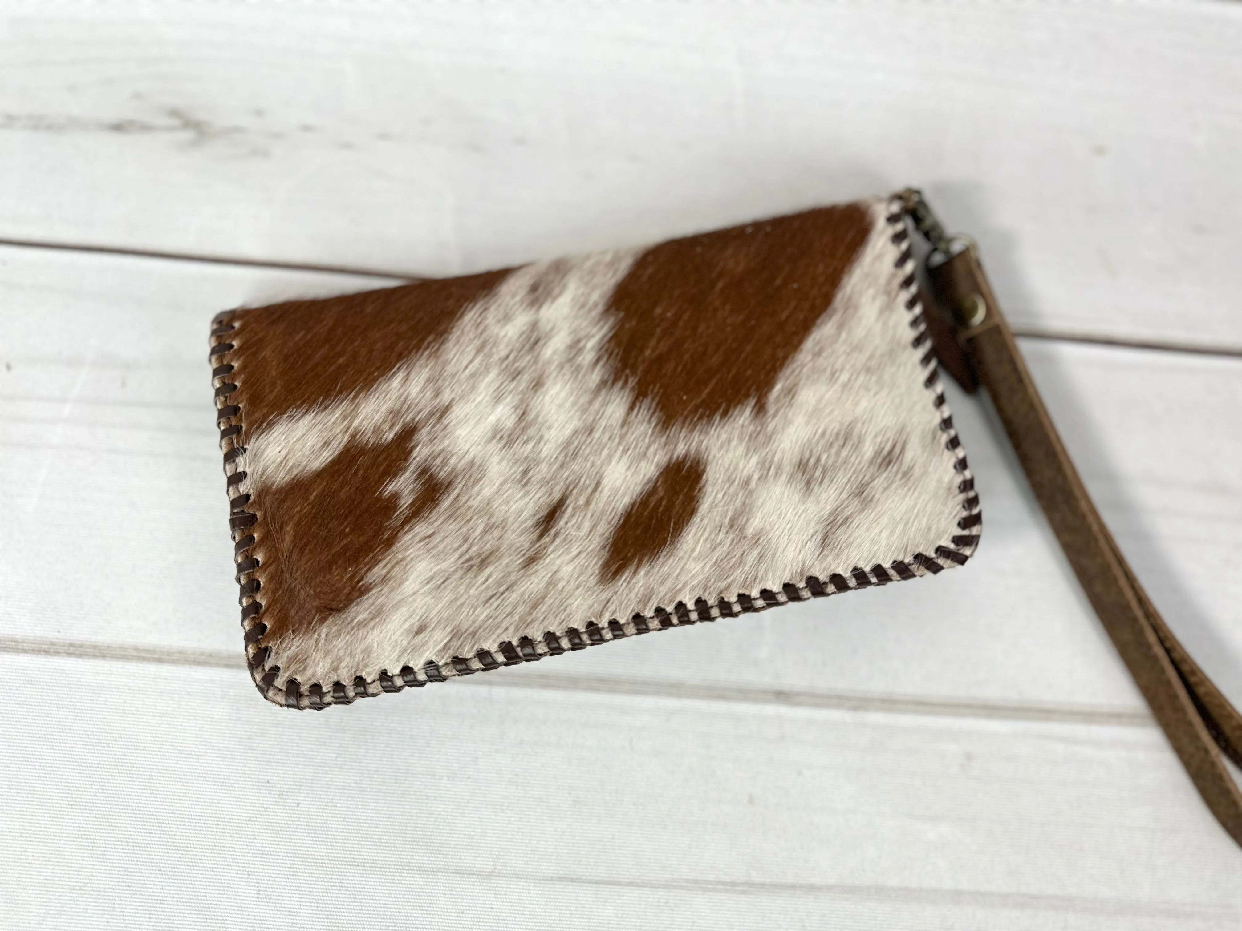 Brown Cowhide Whipstitch Leather Outer Wallet