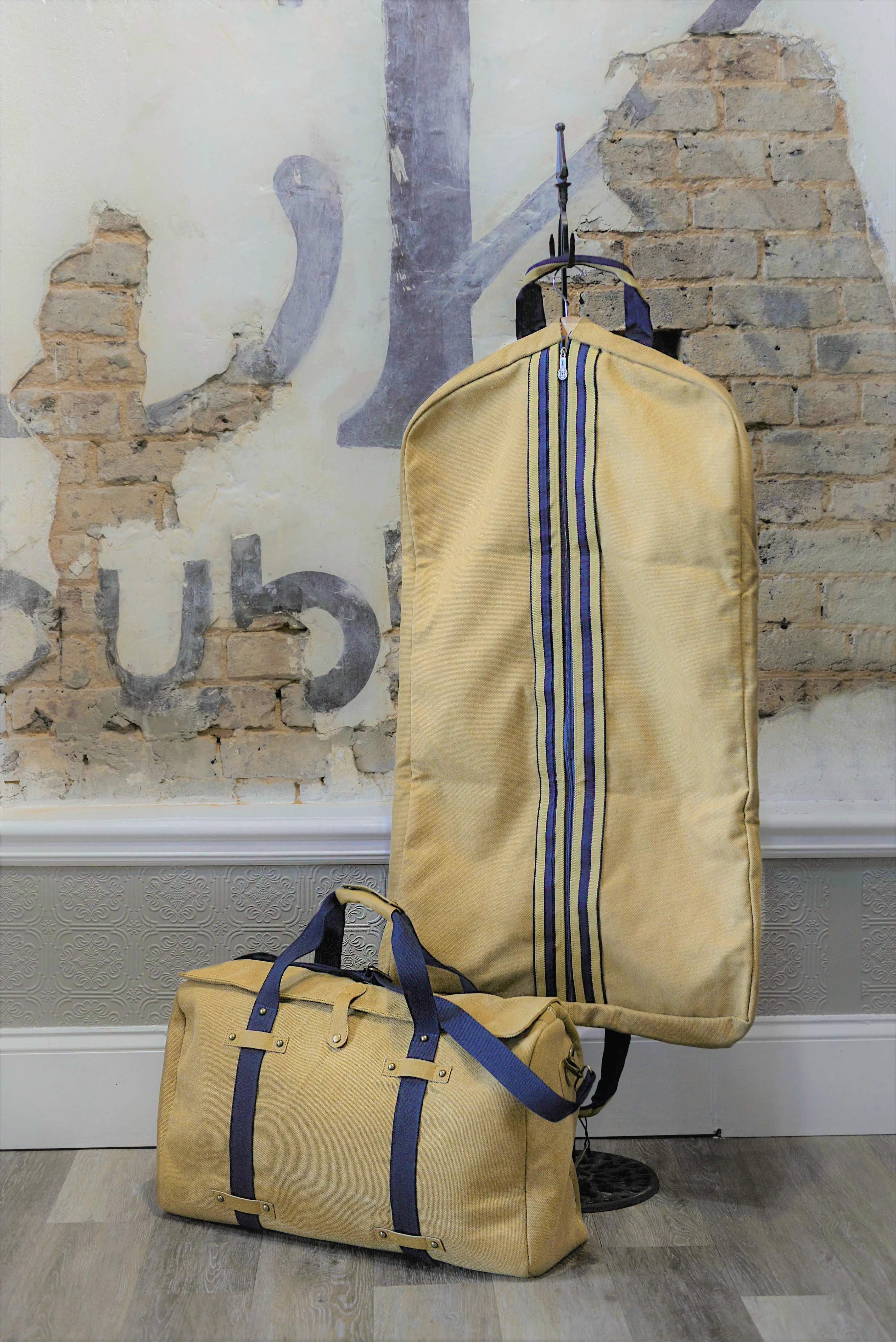 Canvas Duffle - Newport
