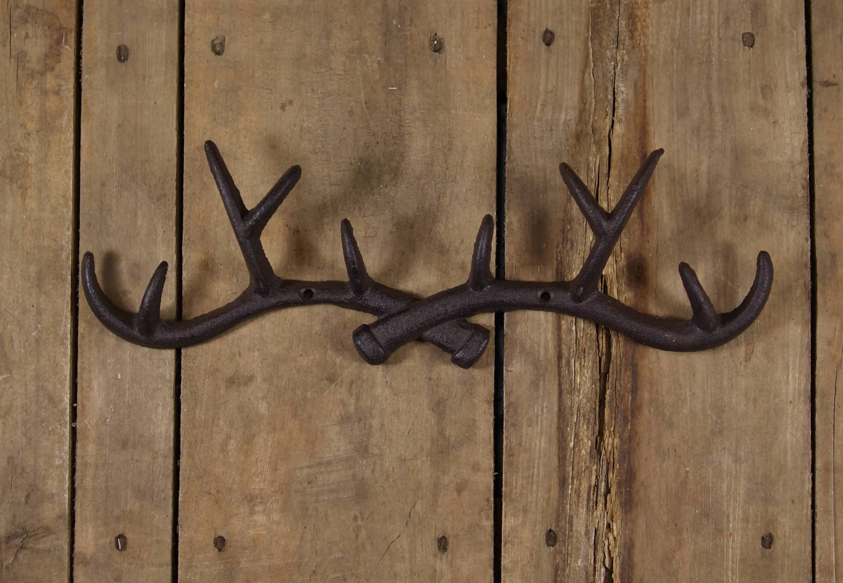 Cast Iron Crossed Antlers Coat Rack
