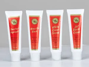 Champion Tails Gloss Tube