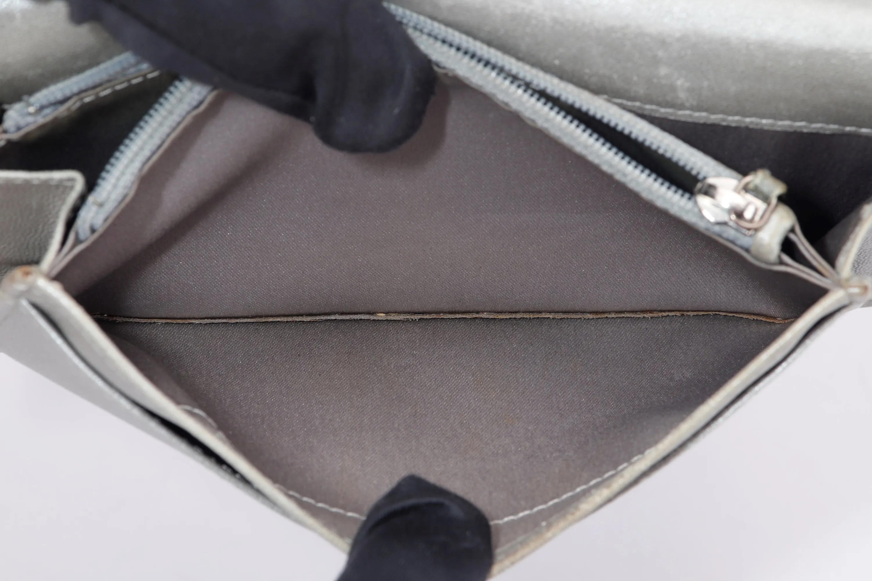 CHANEL CAMELLIA LONG WALLET (1462xxxx) BLACK LAMBSKIN SILVER HARDWARE, WITH CARD & BOX