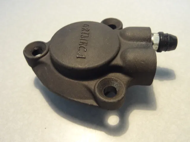 CLUTCH SLAVE CYL. (#01086330)
