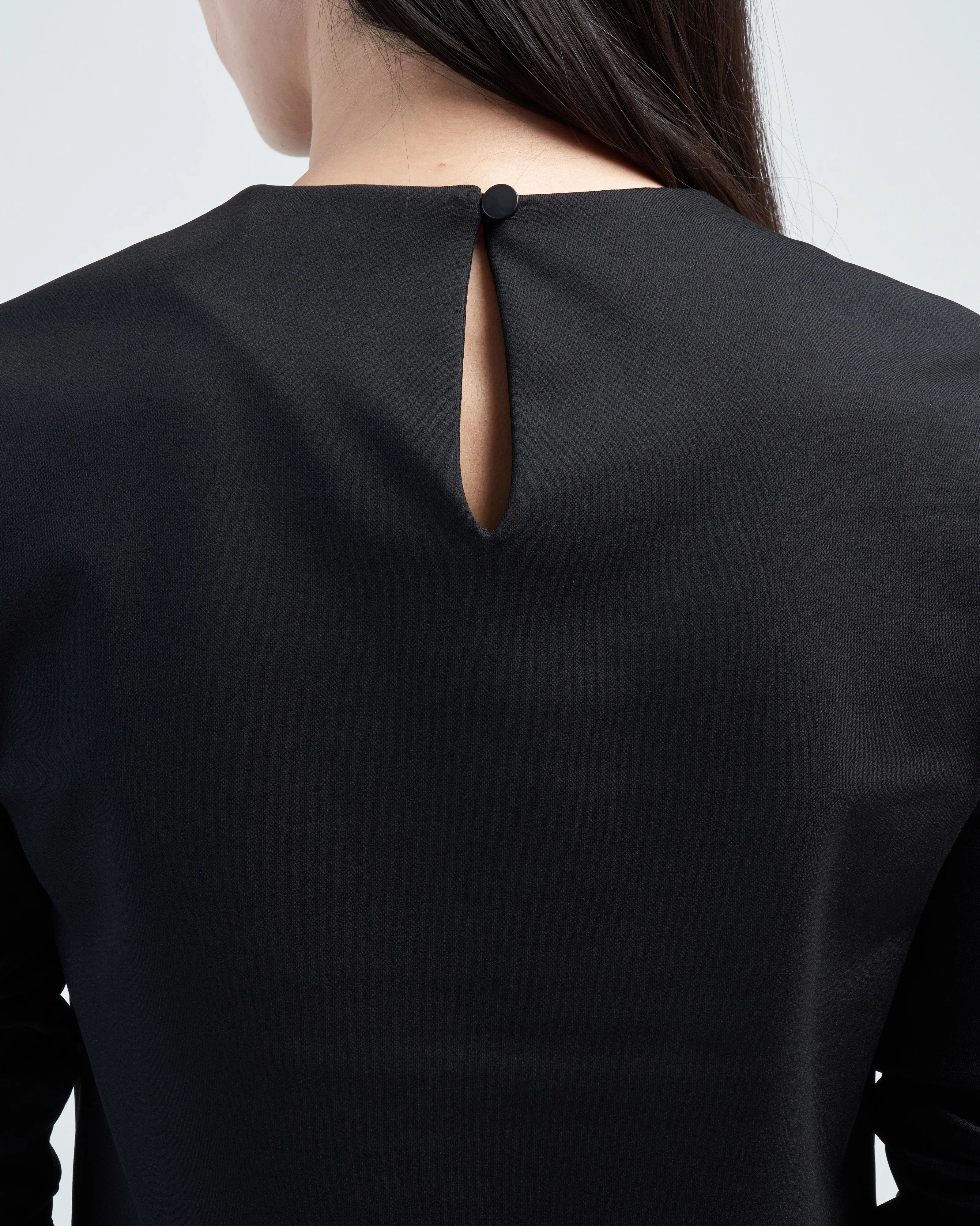 compact ultra stretch knit long sleeve slim top