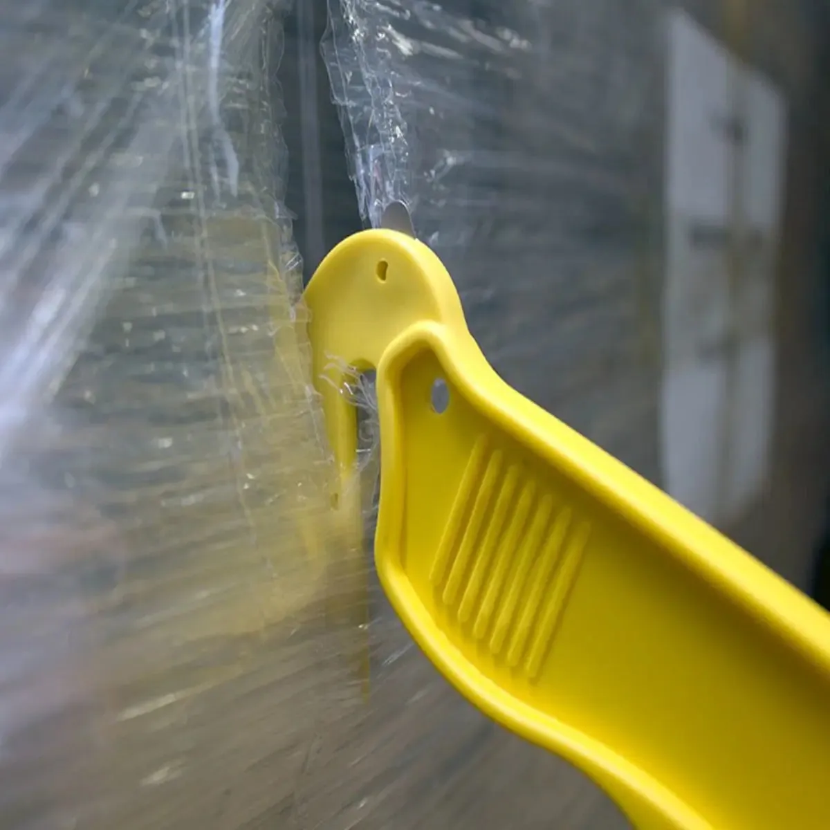 Disposable Box Cutter Safety Knife with built in Tape cutter