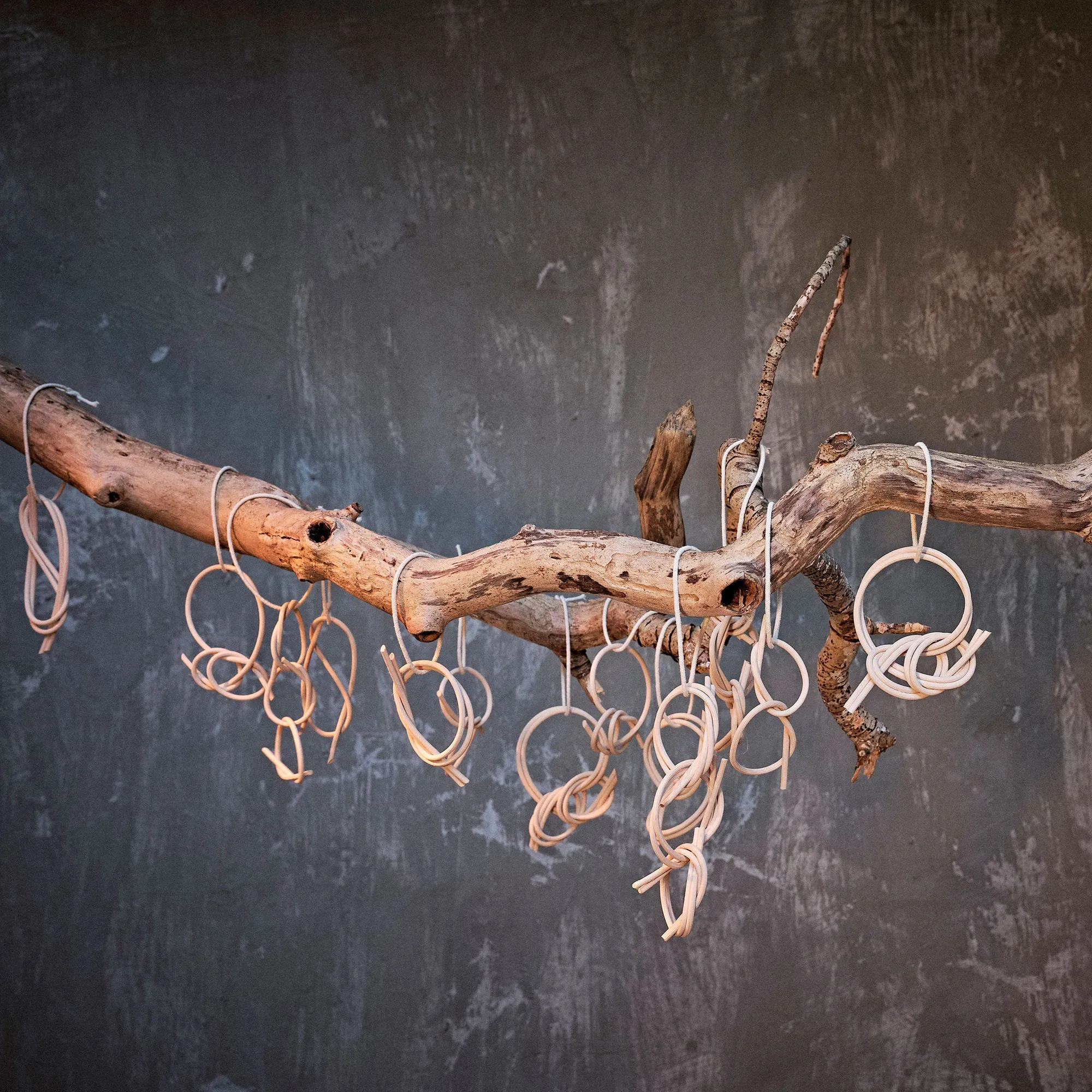 Dual Knot Single Ornament