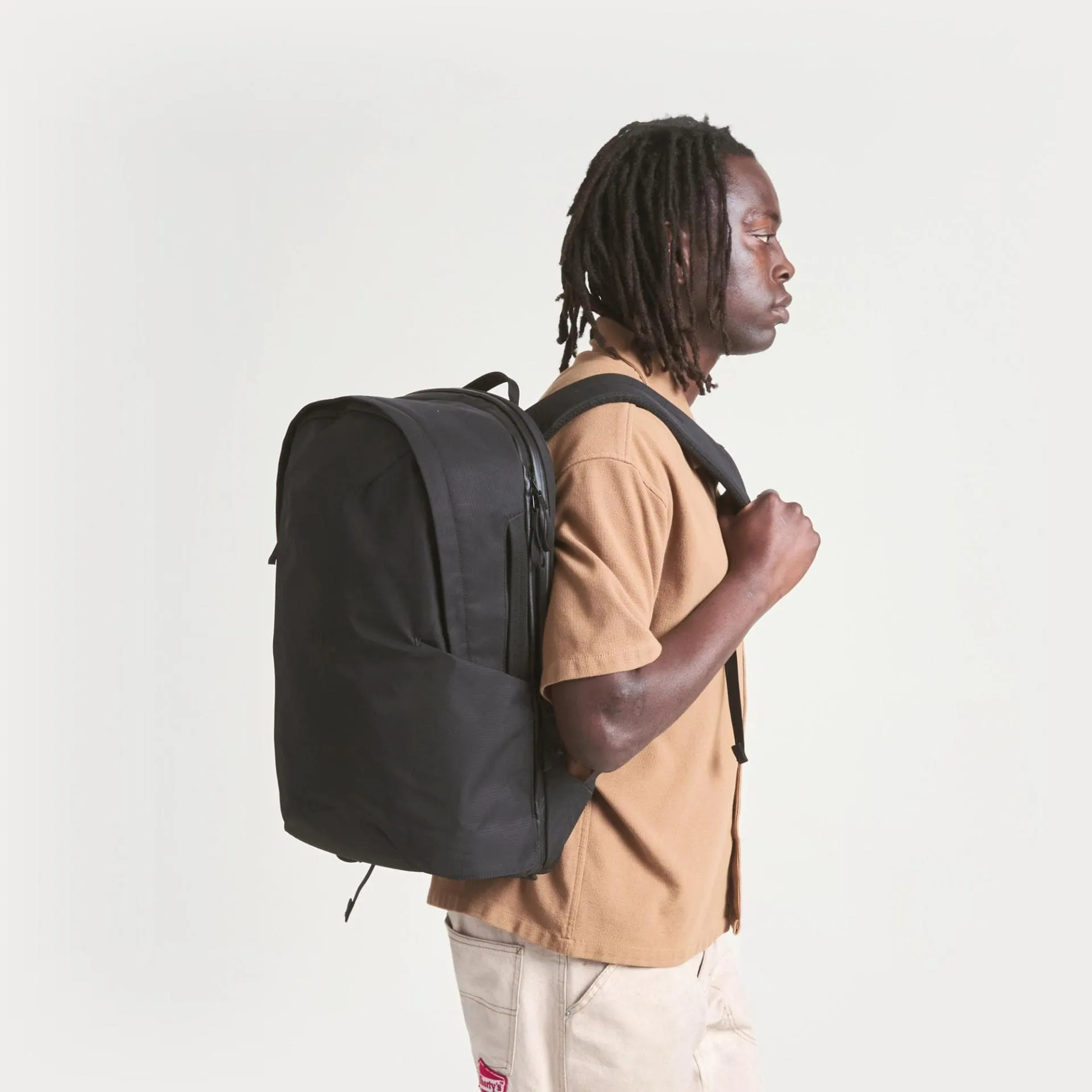 Everything Travel Pack 28L