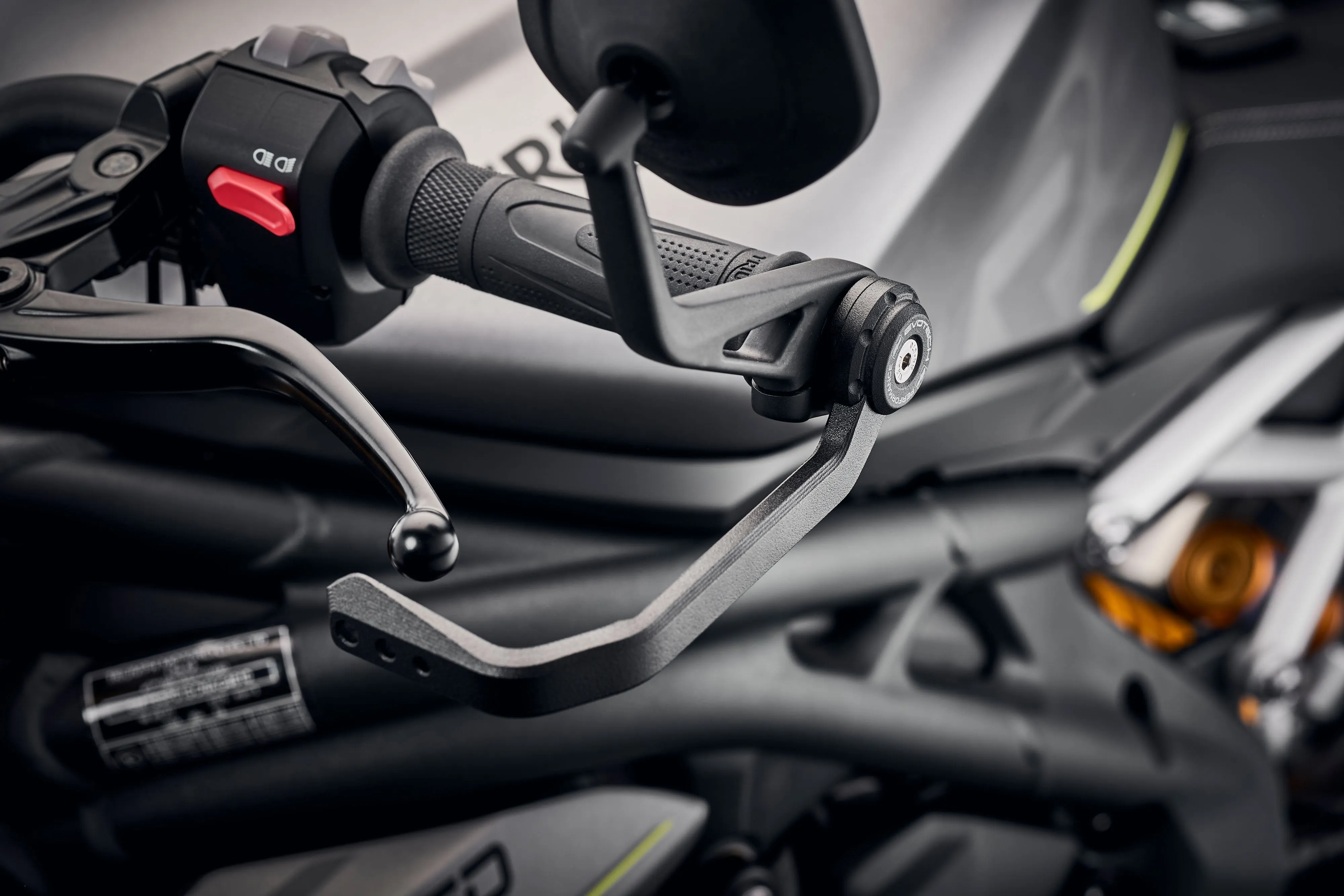 Evotech Triumph Trident Clutch Lever Protector Kit (2025 ) (Bar End Mirror Version)