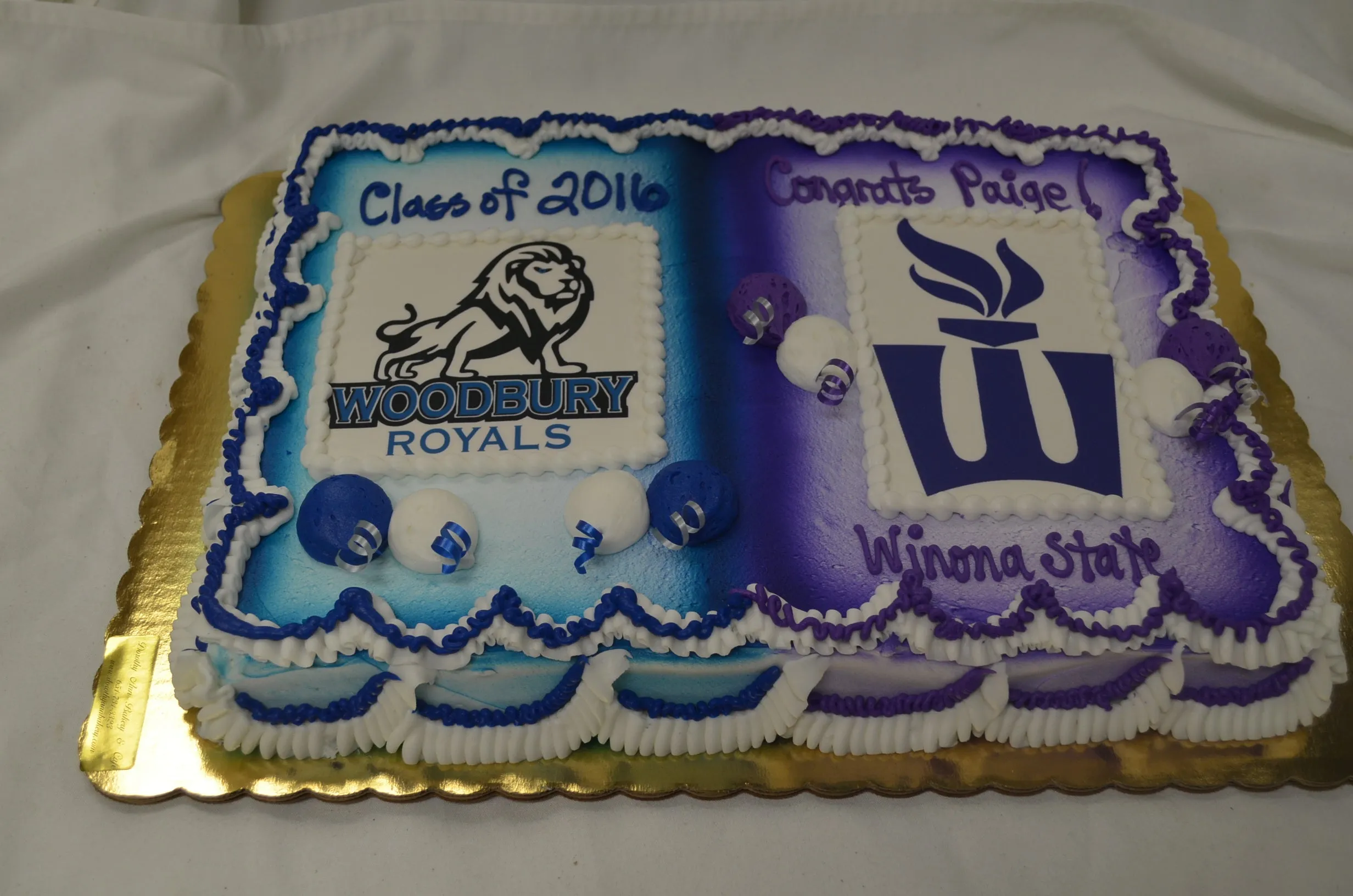 Graduation School Logo with Balloons Sheet Cake