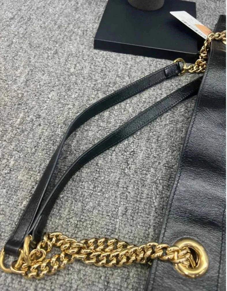 Gucci Black Supreme Leather Shoulder Bag