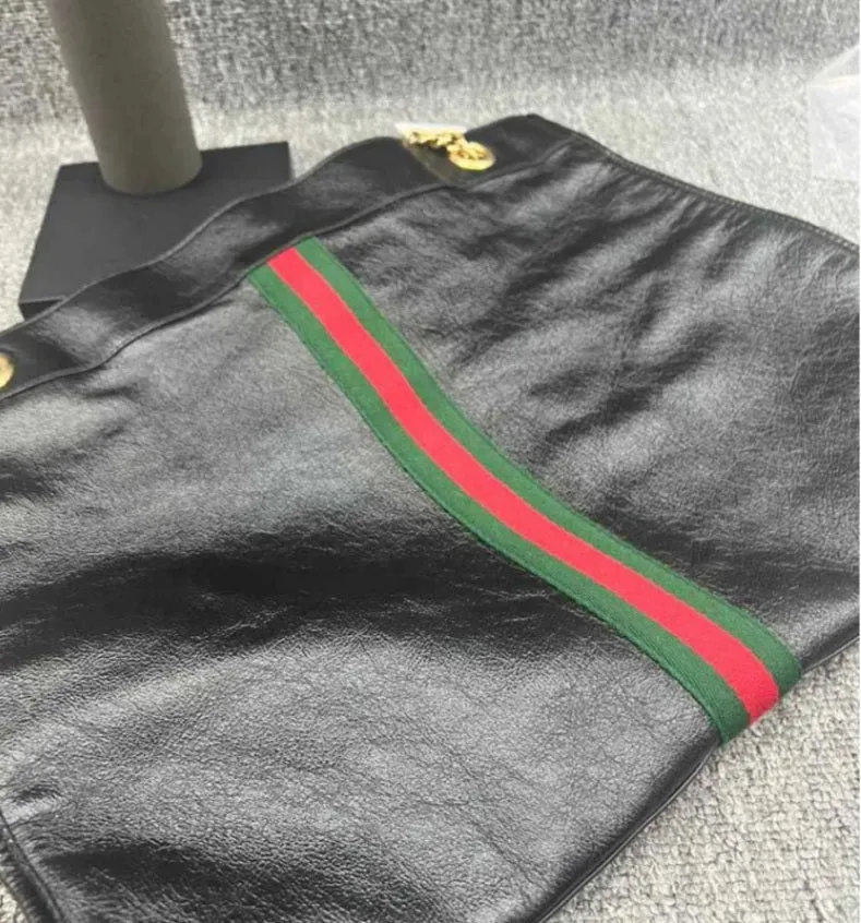 Gucci Black Supreme Leather Shoulder Bag