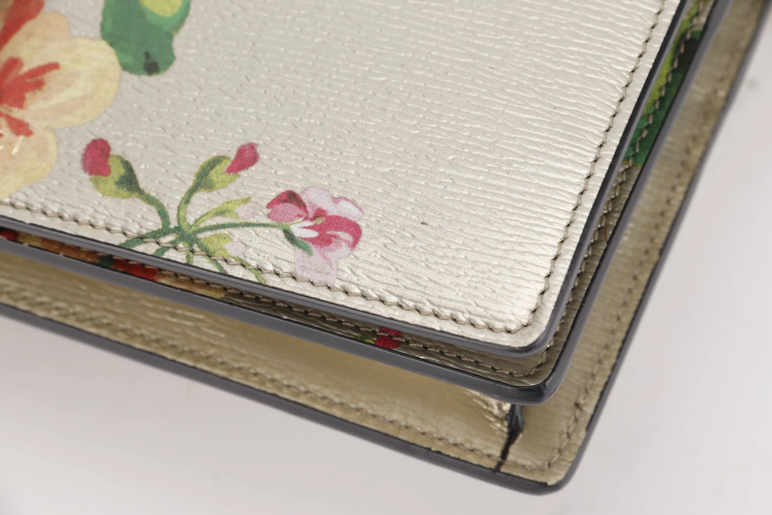 GUCCI BLOOM CHAIN WALLET (410114 493075) METALLIC GOLD LEATHER GOLD HARDWARE, NO DUST COVER & BOX