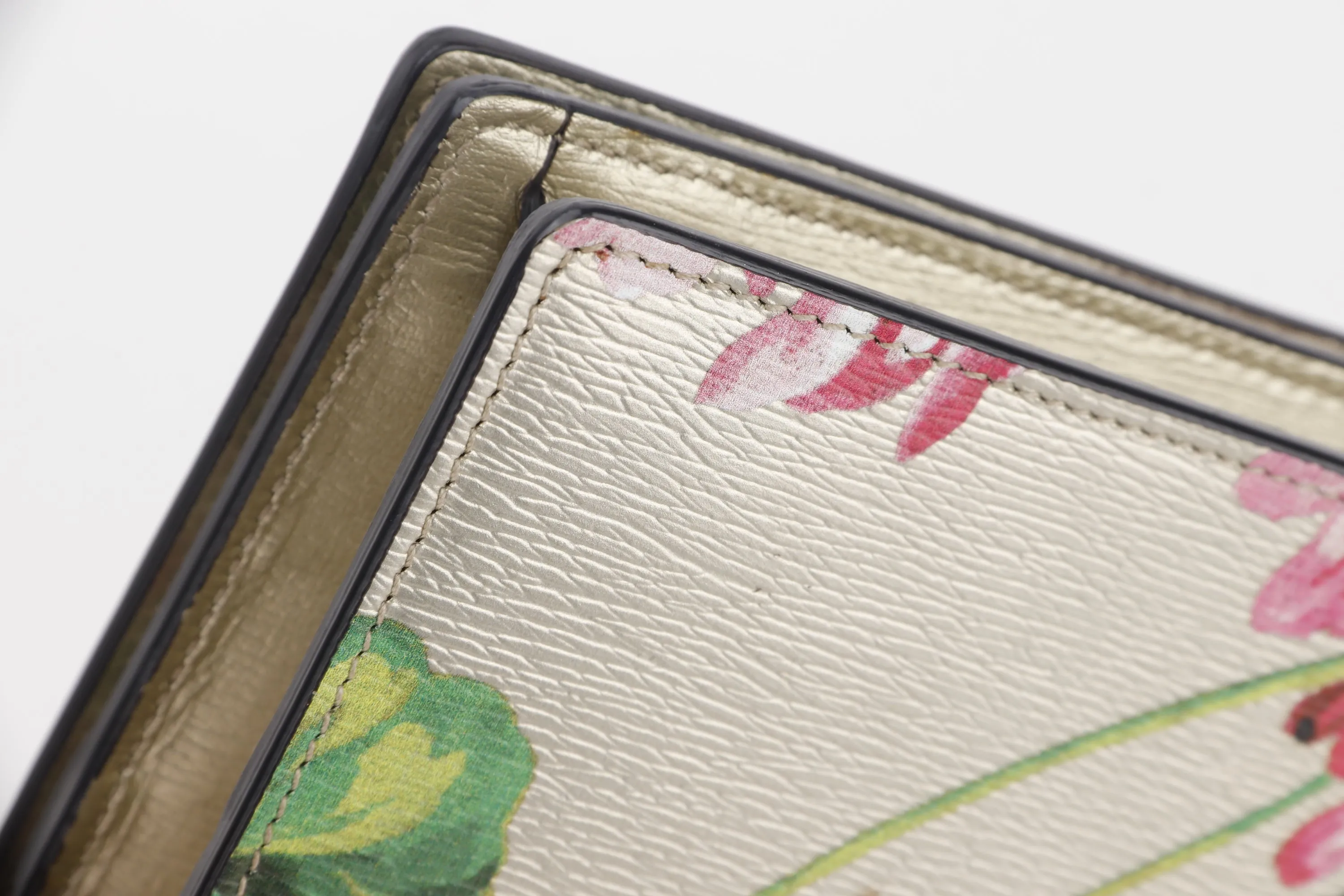 GUCCI BLOOM CHAIN WALLET (410114 493075) METALLIC GOLD LEATHER GOLD HARDWARE, NO DUST COVER & BOX