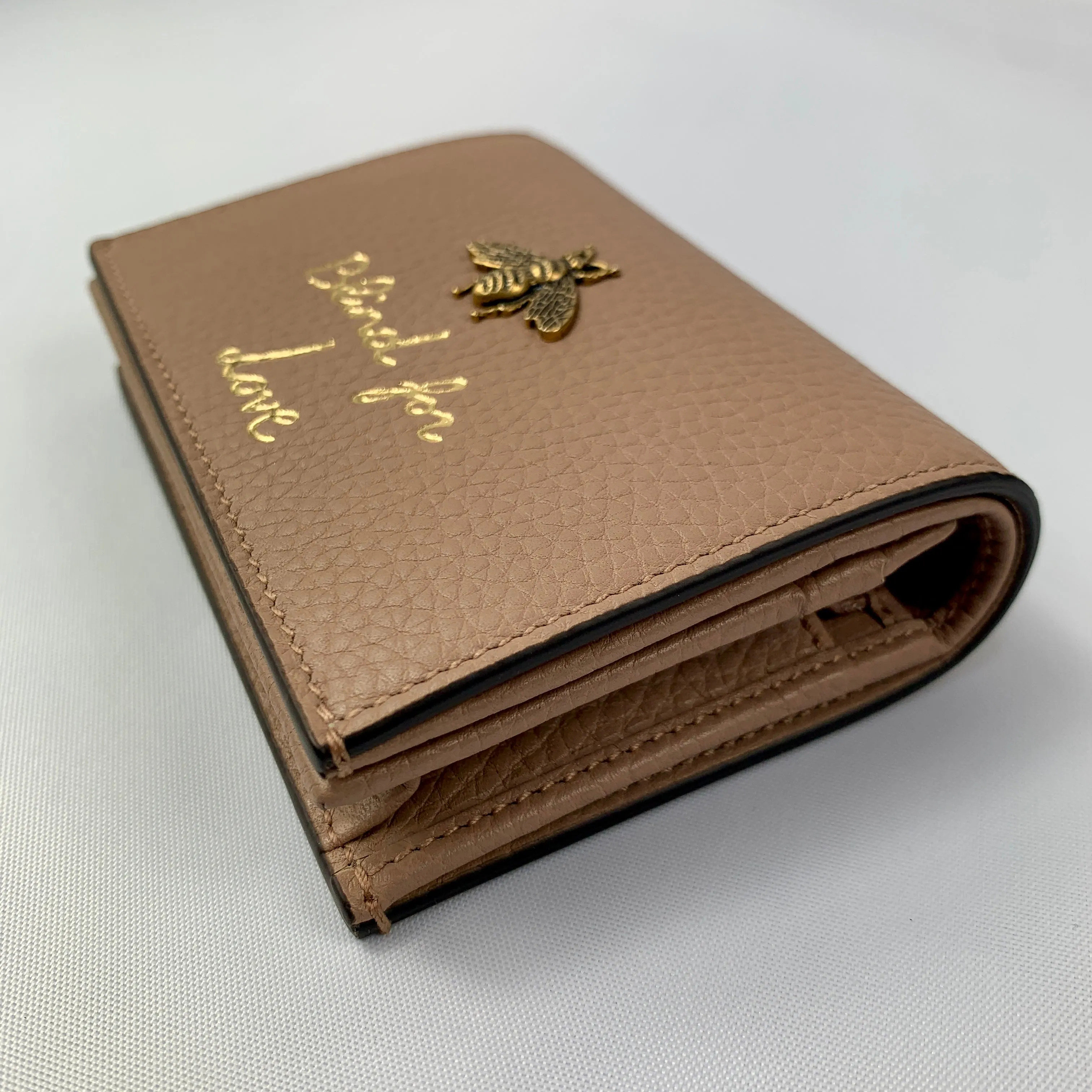 Gucci Cellarius Blind for Love Mini Wallet in Violet