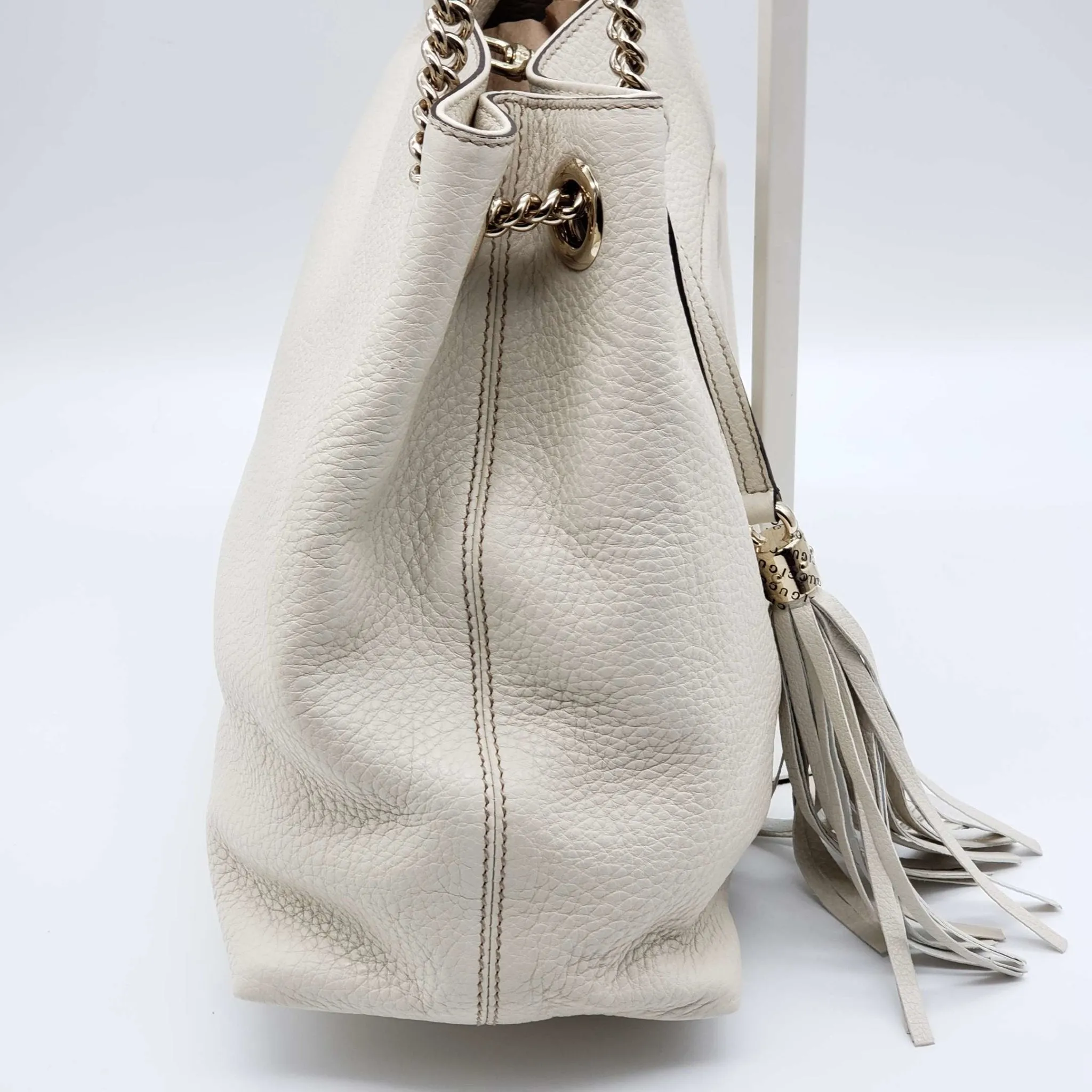 Gucci GG Soho on Chain Medium White Shoulder Bag
