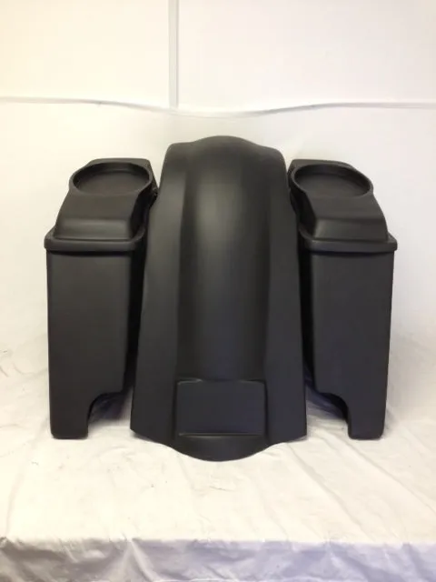 Harley Davidson 4" Extended Saddlebags 6 x 9 Speaker Lids With Cut Outs