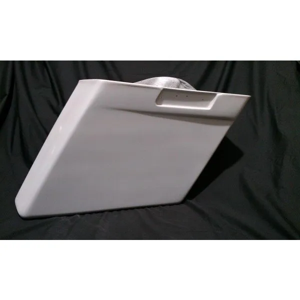 Harley Davidson 4" Extended Saddlebags 6 x 9 Speaker Lids With Cut Outs