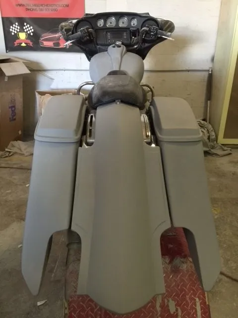 Harley Davidson 6" Trendsetter Extended Saddlebag Fender Kit - Dual Cut Outs Dual 6.5" Speaker Lids / 2014 - 2023