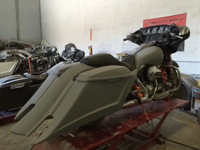 Harley Davidson 6" Trendsetter Extended Saddlebag Fender Kit - Dual Cut Outs Dual 6.5" Speaker Lids / 2014 - 2023