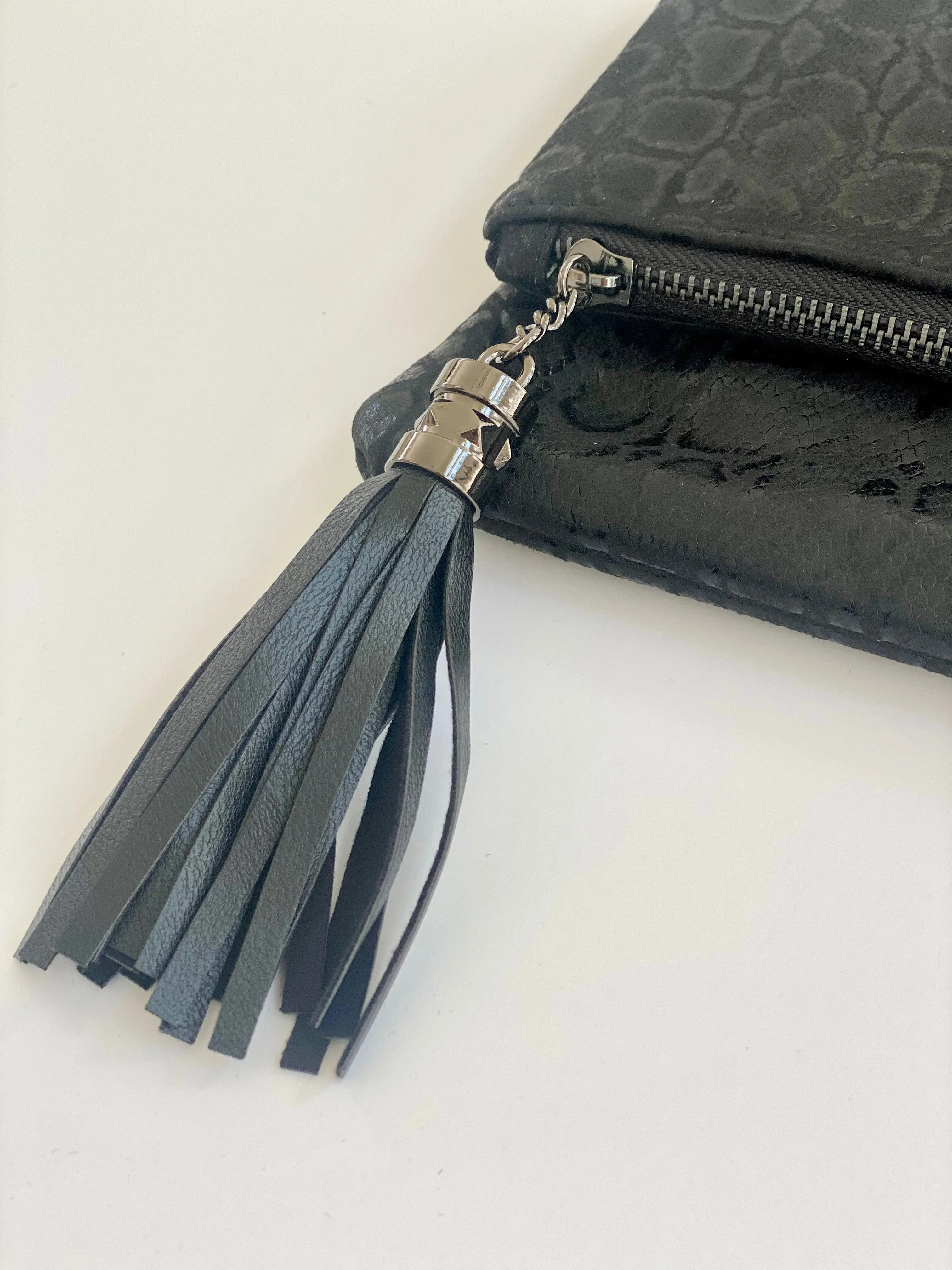 HB23 REPTILE FOLD CLUTCH