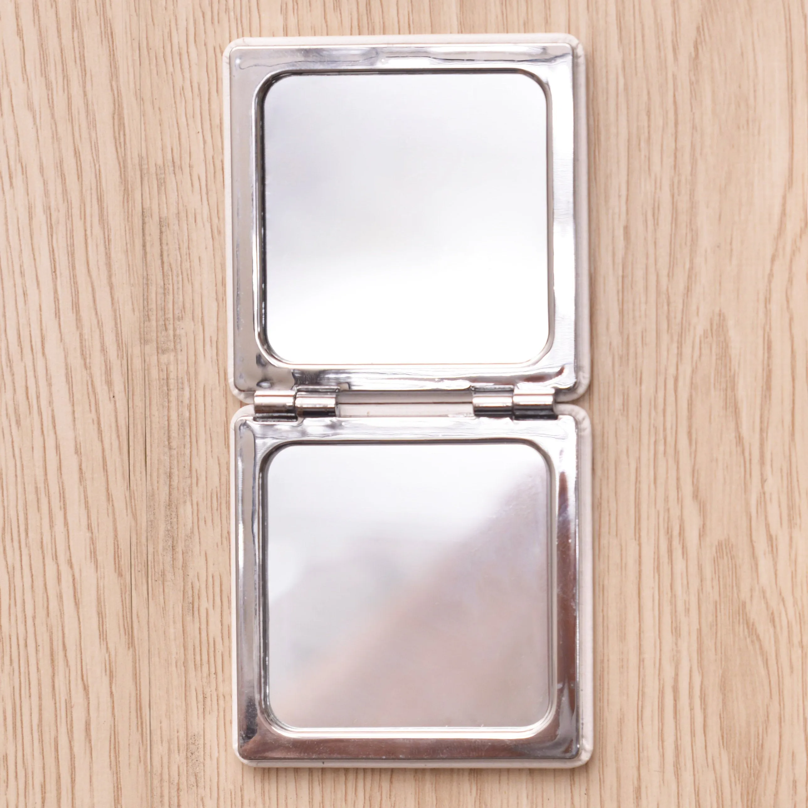 Heart Compact Mirror