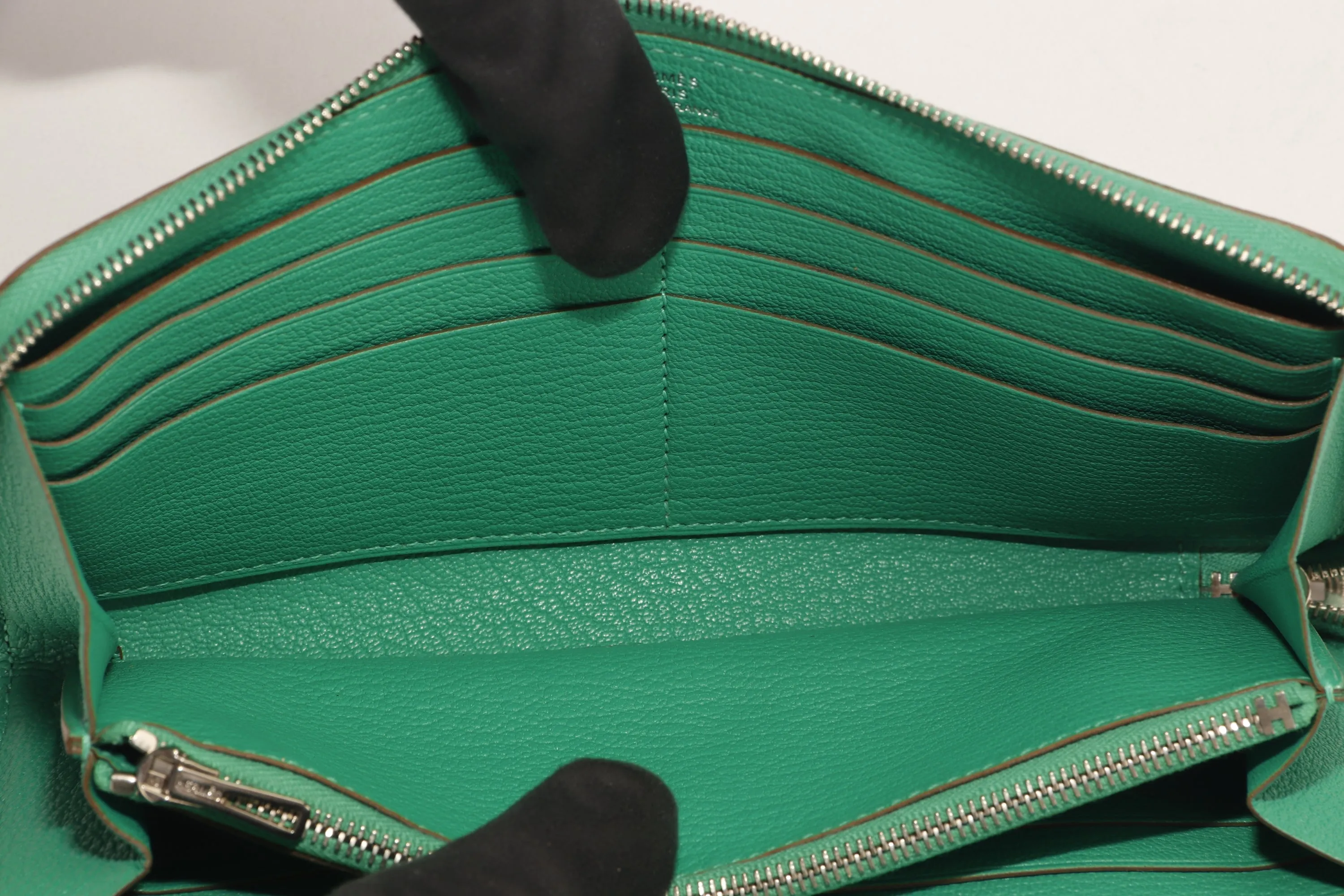HERMES AZAP WALLET (STAMP R) GREEN MENTHE CHEVRE LEATHER, WITH DUST COVER & BOX