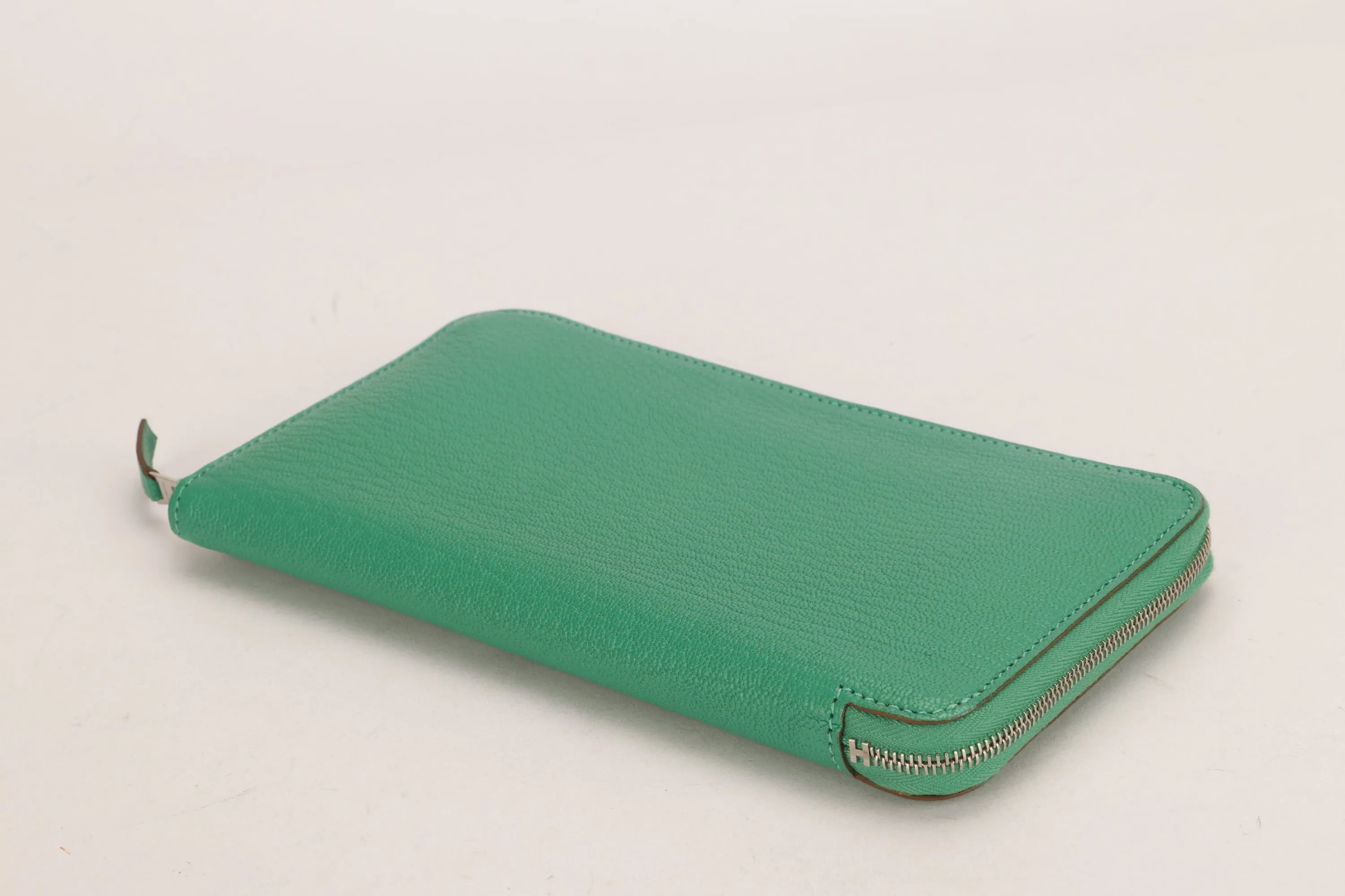 HERMES AZAP WALLET (STAMP R) GREEN MENTHE CHEVRE LEATHER, WITH DUST COVER & BOX
