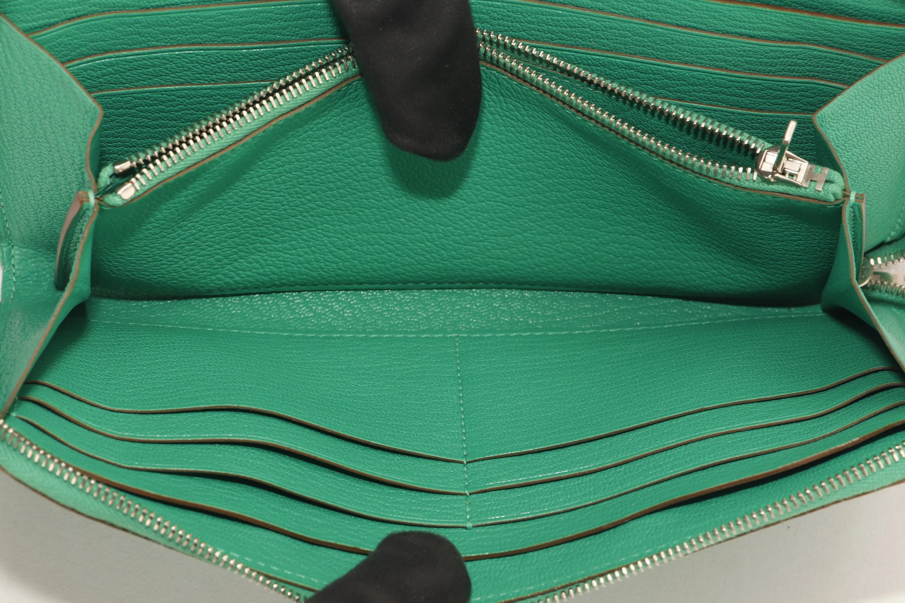 HERMES AZAP WALLET (STAMP R) GREEN MENTHE CHEVRE LEATHER, WITH DUST COVER & BOX