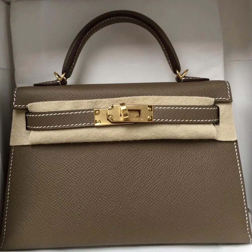 Hermès Kelly 20 Etoupe Sellier Epsom Gold Hardware GHW