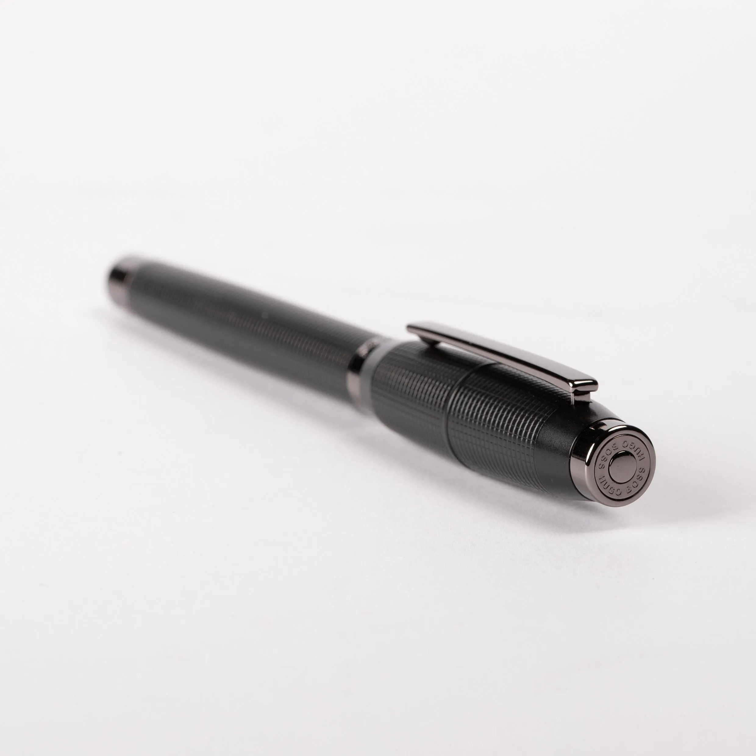 HUGO BOSS HSW2632A-Fountain pen Cone Black