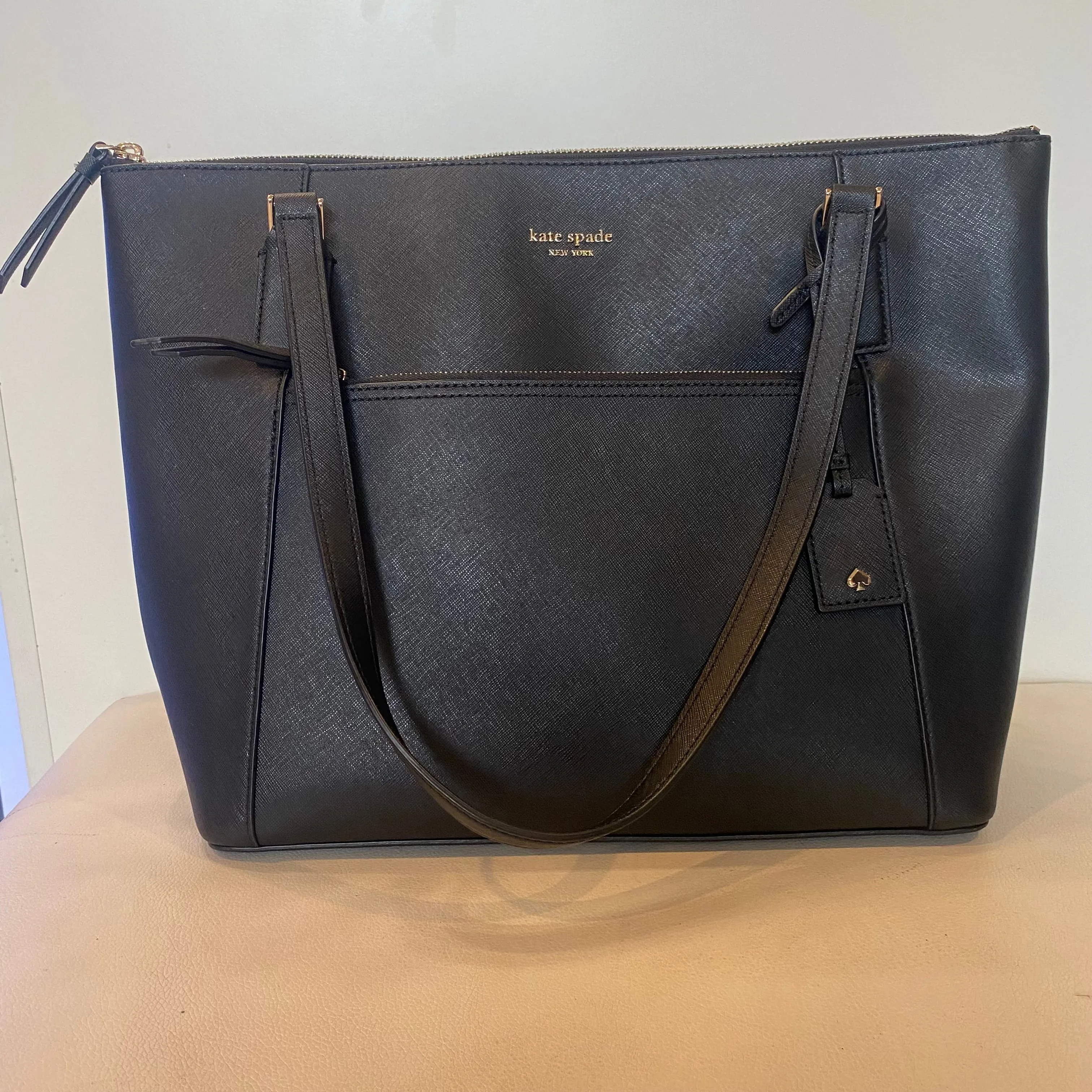 KATE SPADE Cameron Pocket Black Leather Tote