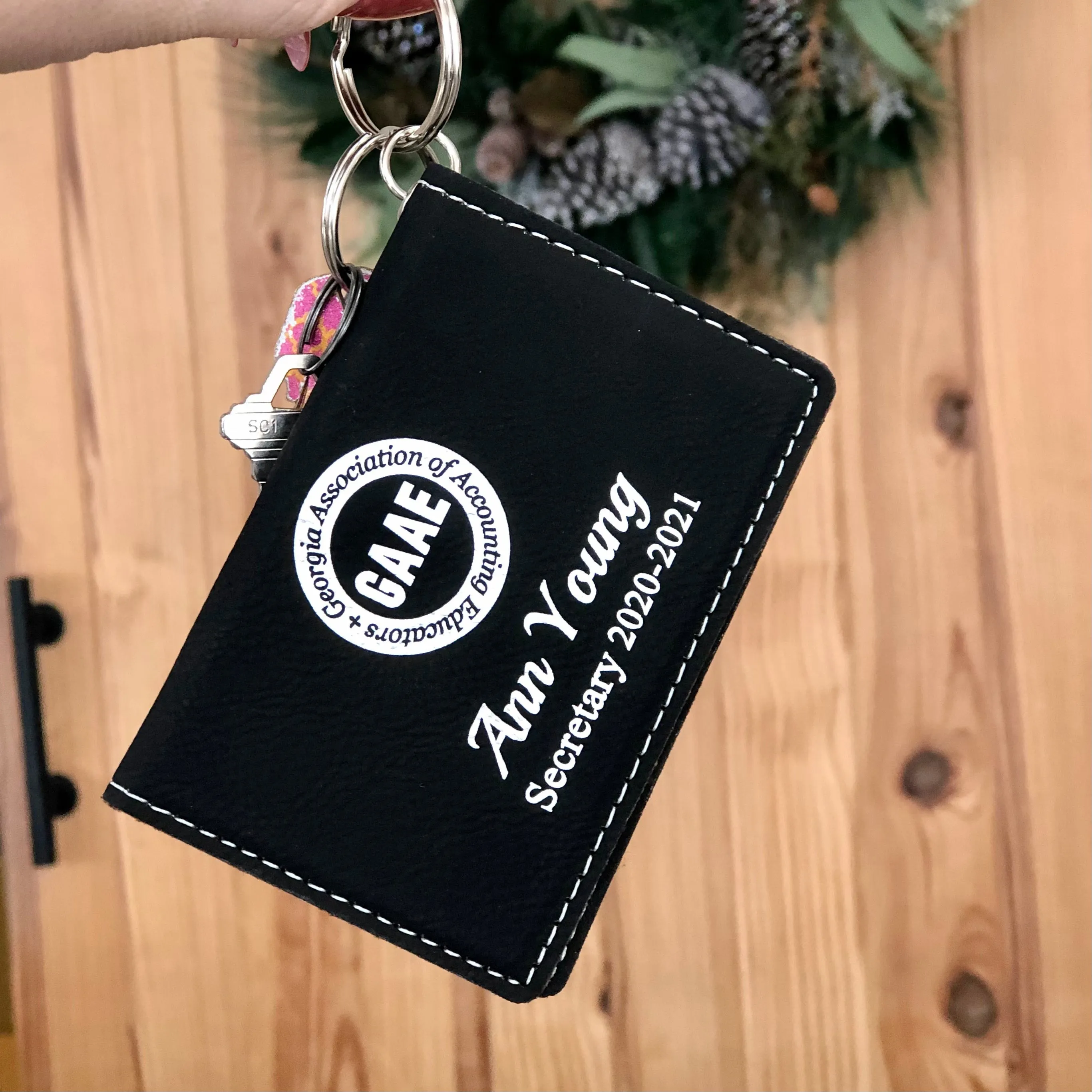 Keychain - ID Holder/Wallet